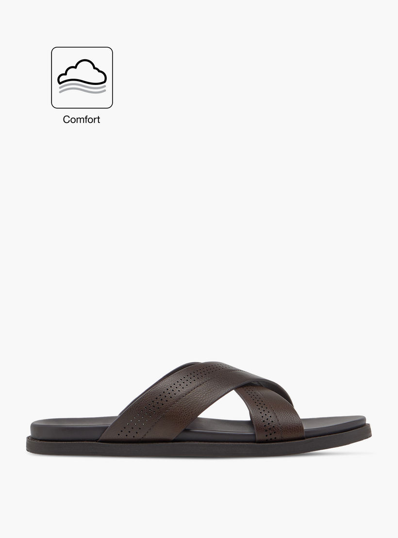 صندل مريح سهل الارتداء بارز الملمس بحزام متقاطع من لو كونفورت-men-shoes-sandals-image-2