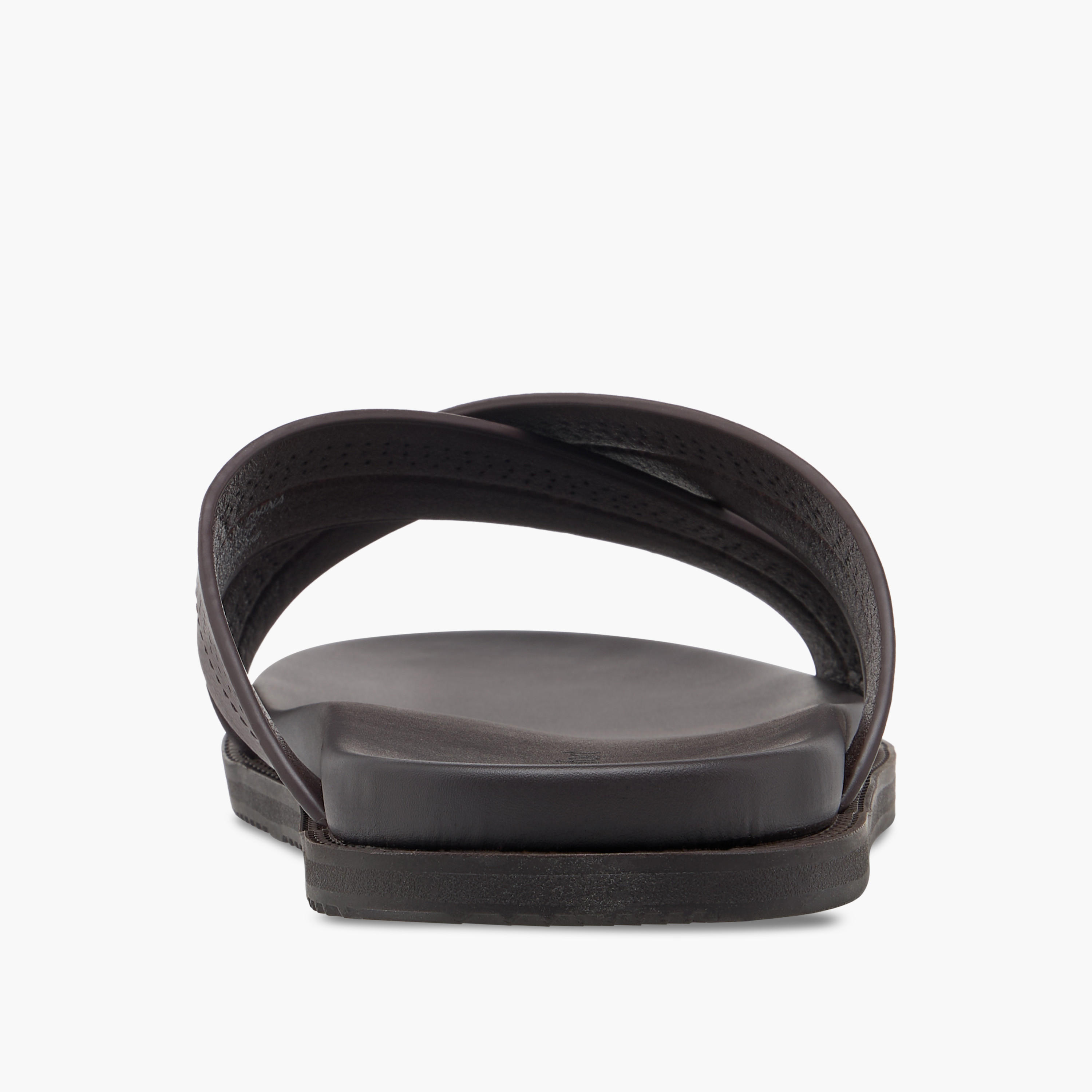 صندل مريح سهل الارتداء بارز الملمس بحزام متقاطع من لو كونفورت-men-shoes-sandals-image-4