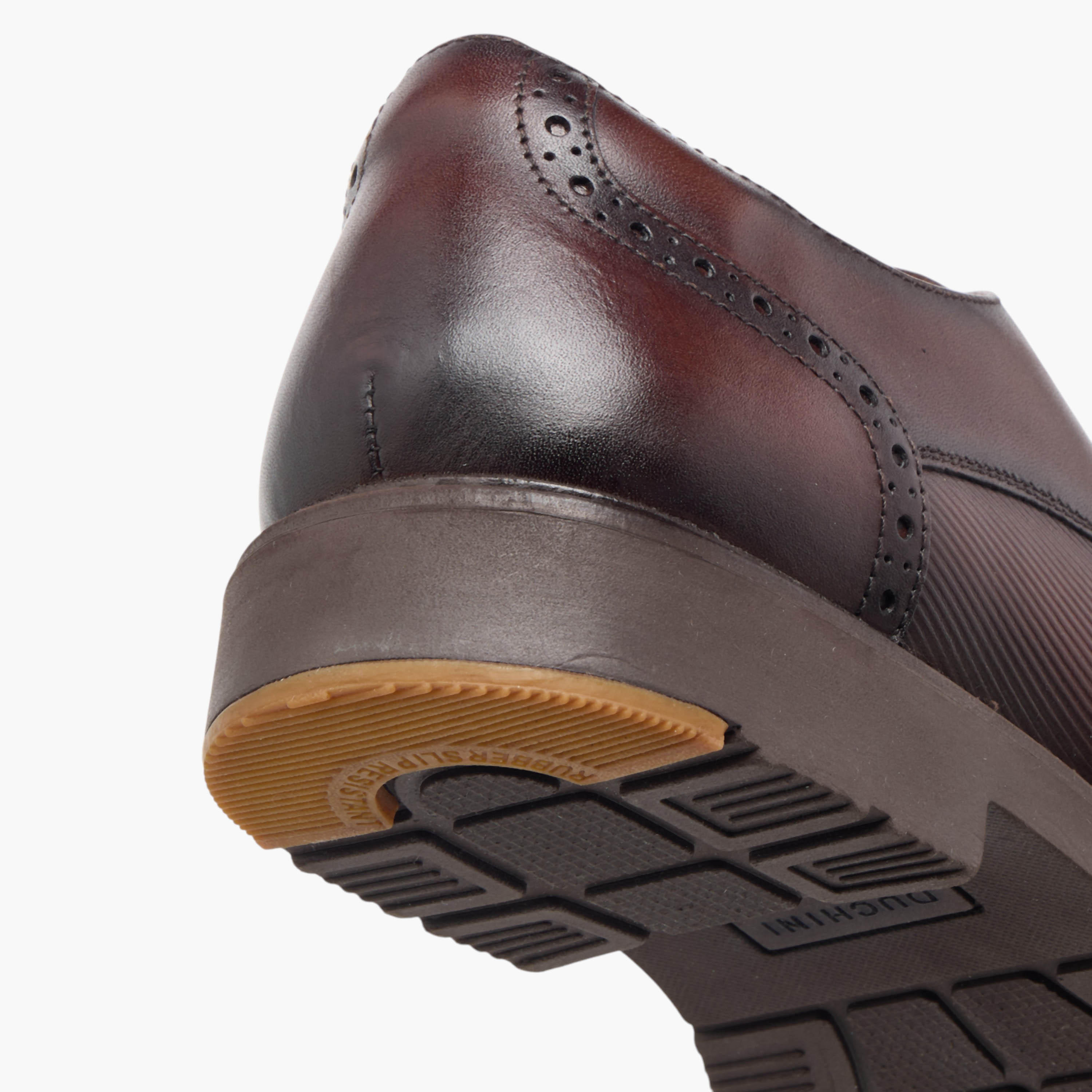 حذاء ديربي جلد بارز الملمس برباط للرجال من دوتشيني-men-shoes-formalshoes-image-5
