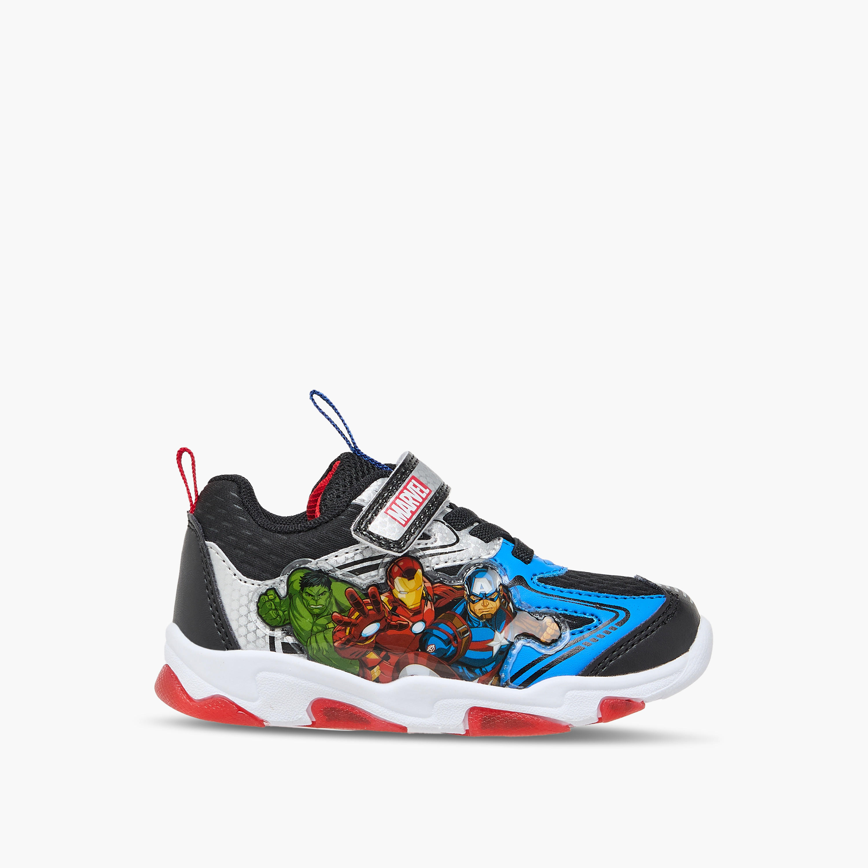 حذاء سنيكرز بشريط إغلاق لاصق وإضاءة وطبعات أفينجرز-boys-shoes-sneakers-image-3