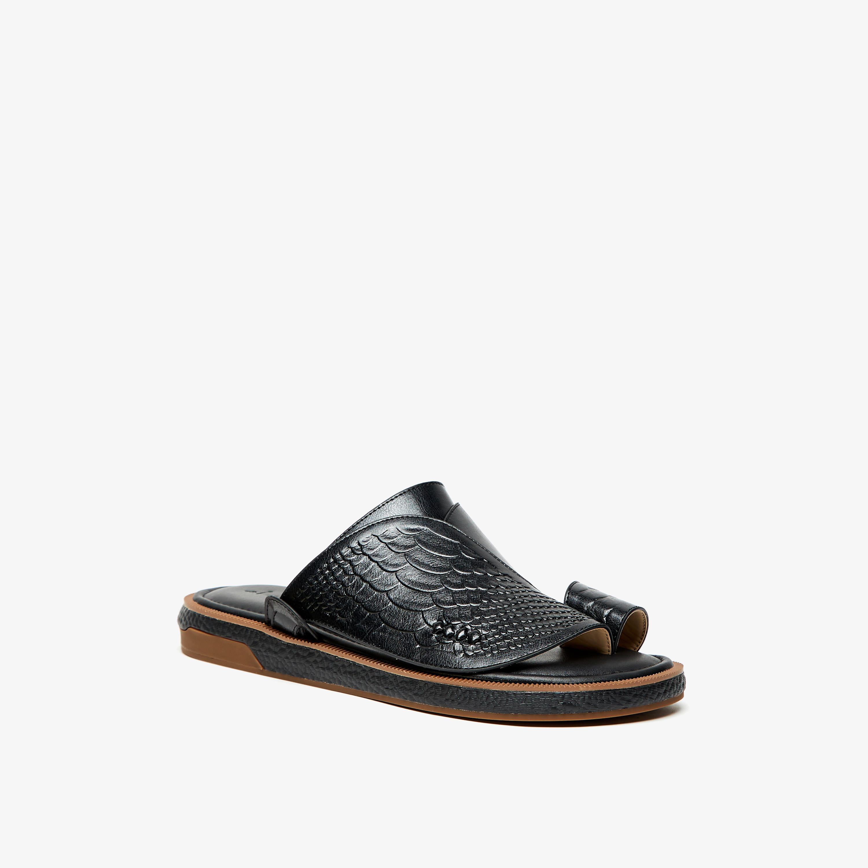 صندل عربي بارز الملمس وسهل الارتداء من الواحة-cpmen-footwear-sandals-image-2