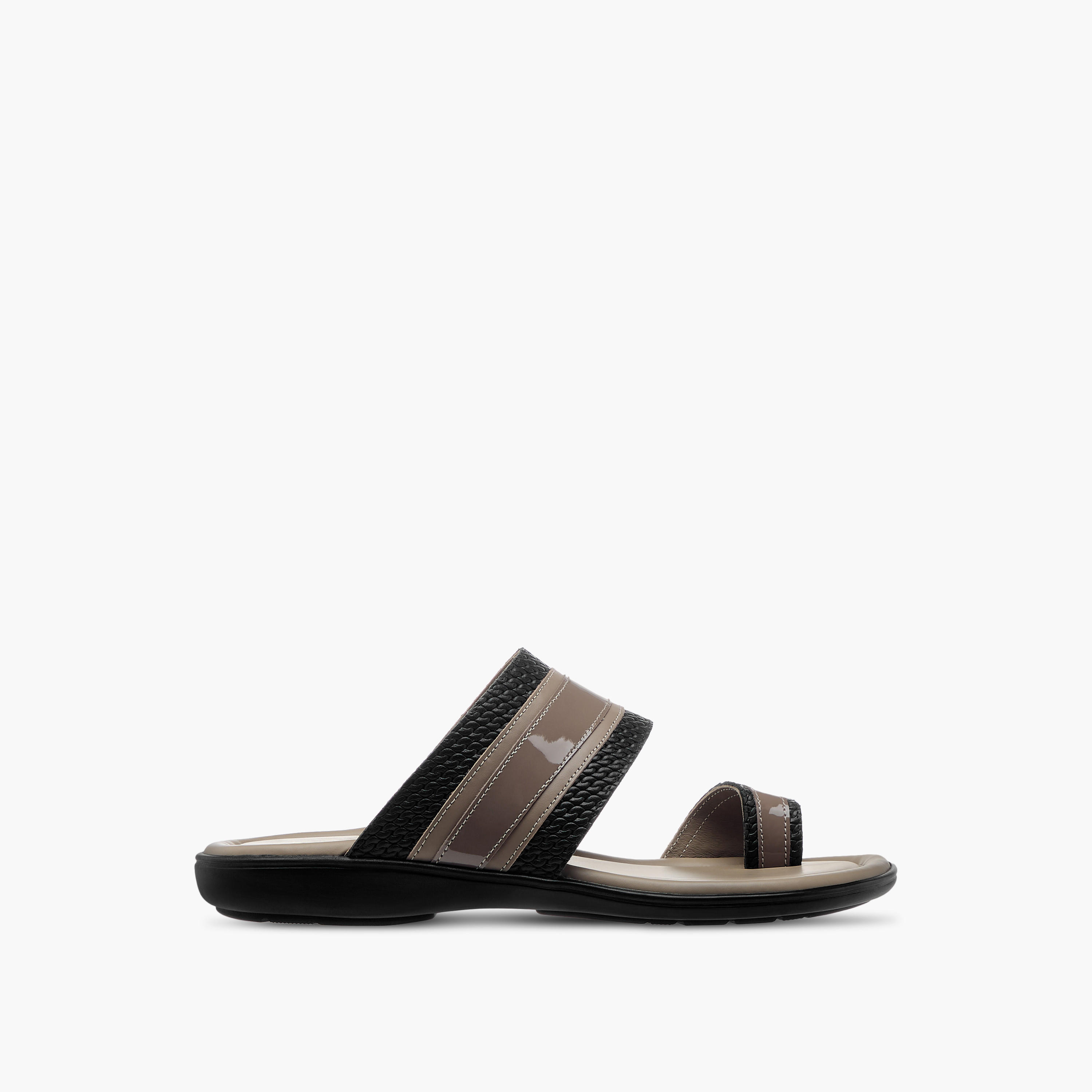 Al Waha Textured Textured Slip-On Arabic Sandals with Toe Loop Detail-men-shoes-sandals-image-2