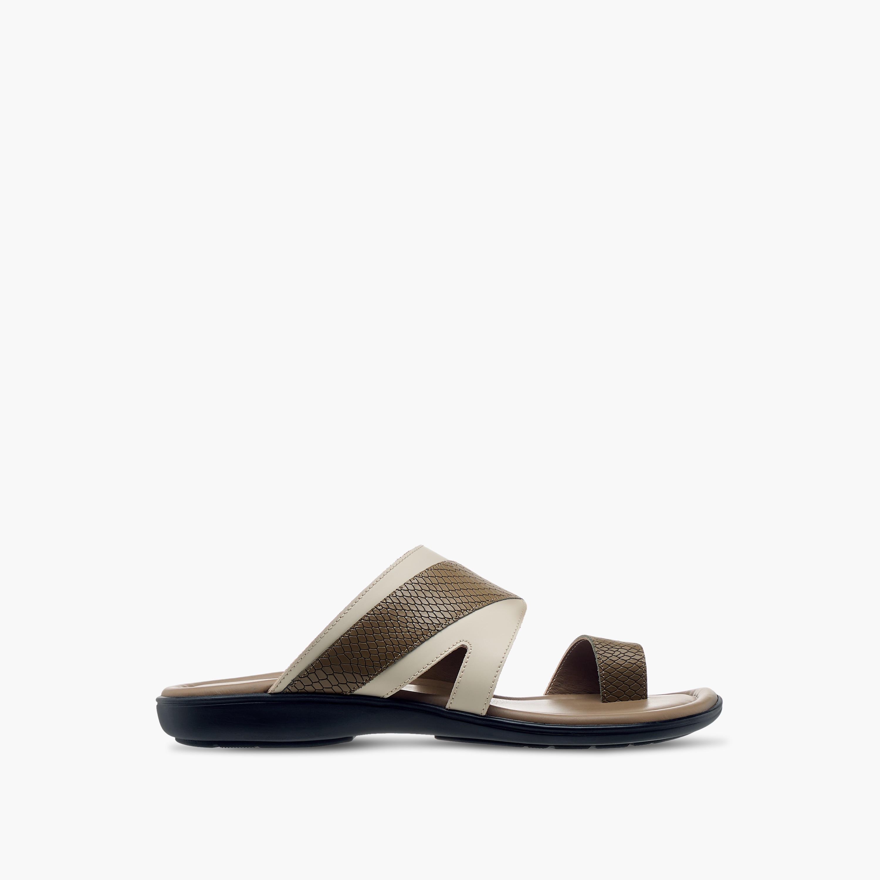 صندل عربي سهل الارتداء وبارز الملمس بحلقة إصبع من الواحة-men-shoes-sandals-image-2