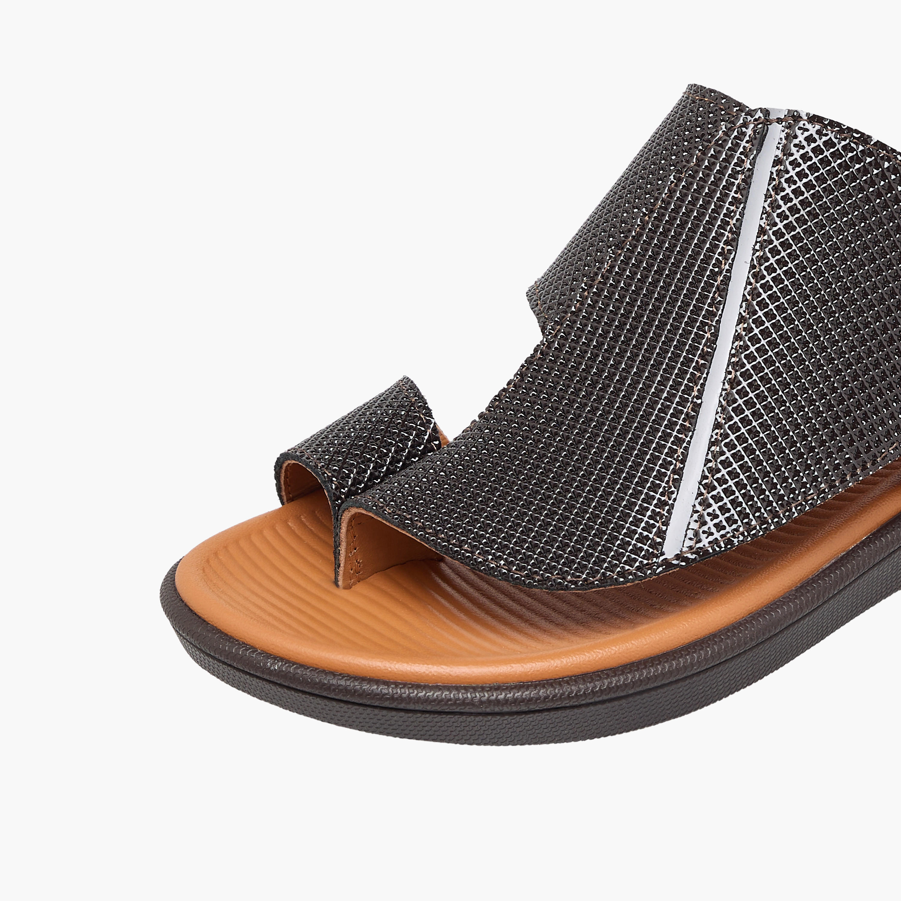 صندل عربي جلد سهل الارتداء للأولاد من الواحة-boys-shoes-sandals-image-7