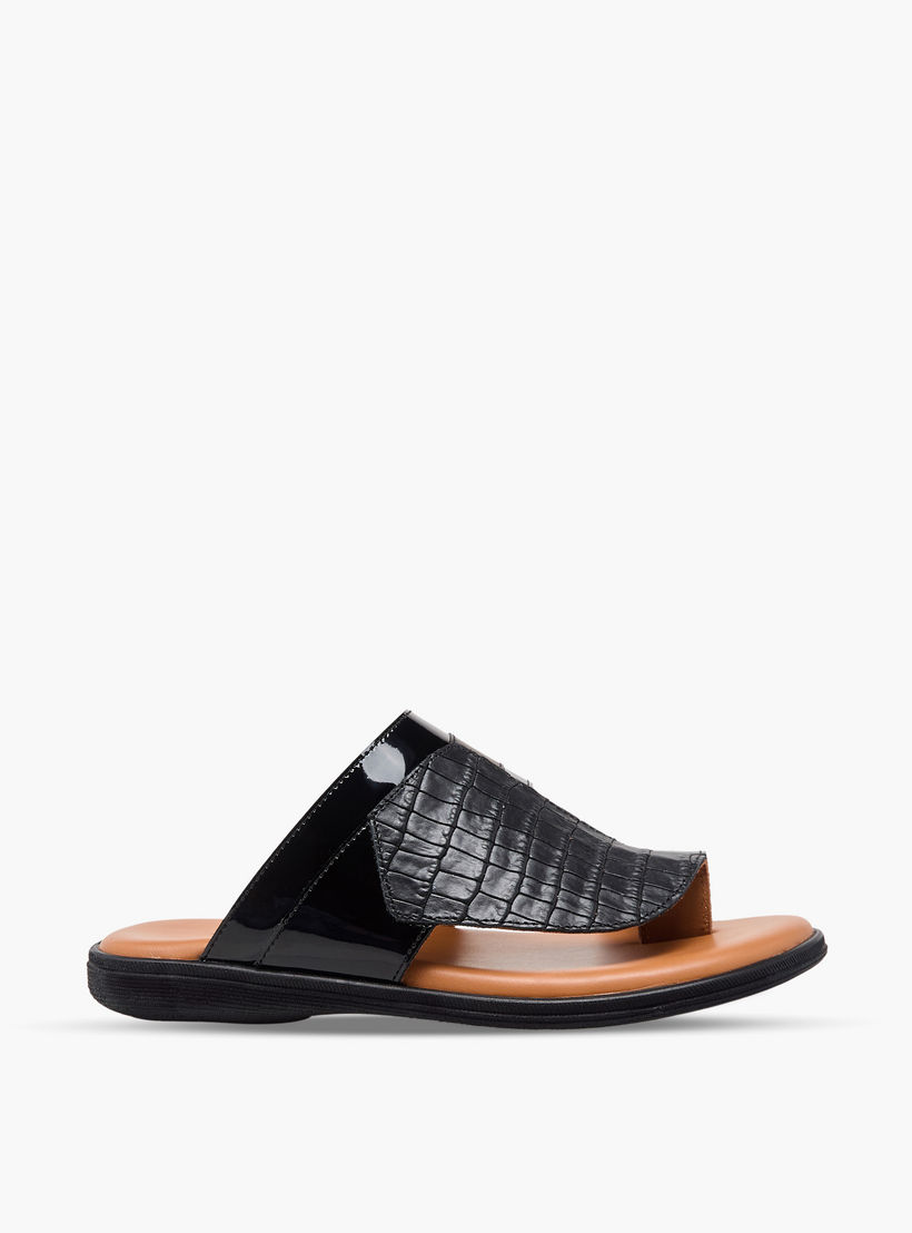 صندل عربي جلد سهل الارتداء للأولاد من الواحة-boys-shoes-sandals-image-3