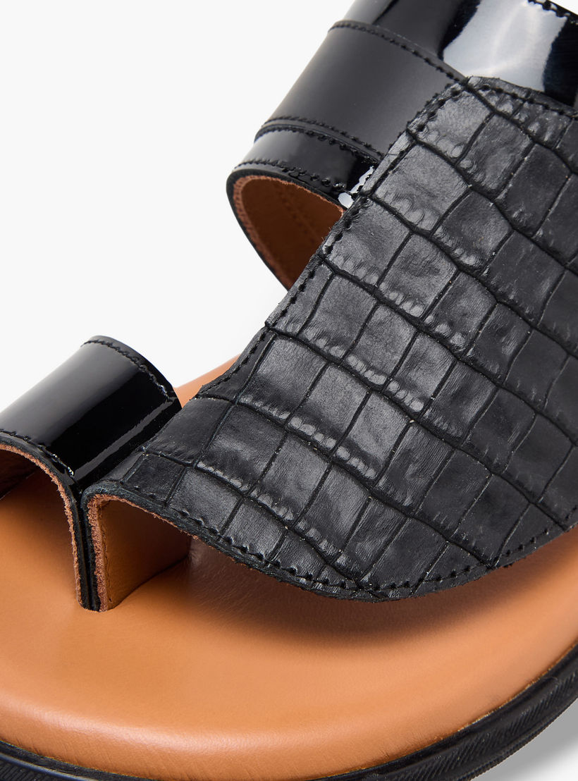 صندل عربي جلد سهل الارتداء للأولاد من الواحة-boys-shoes-sandals-image-6