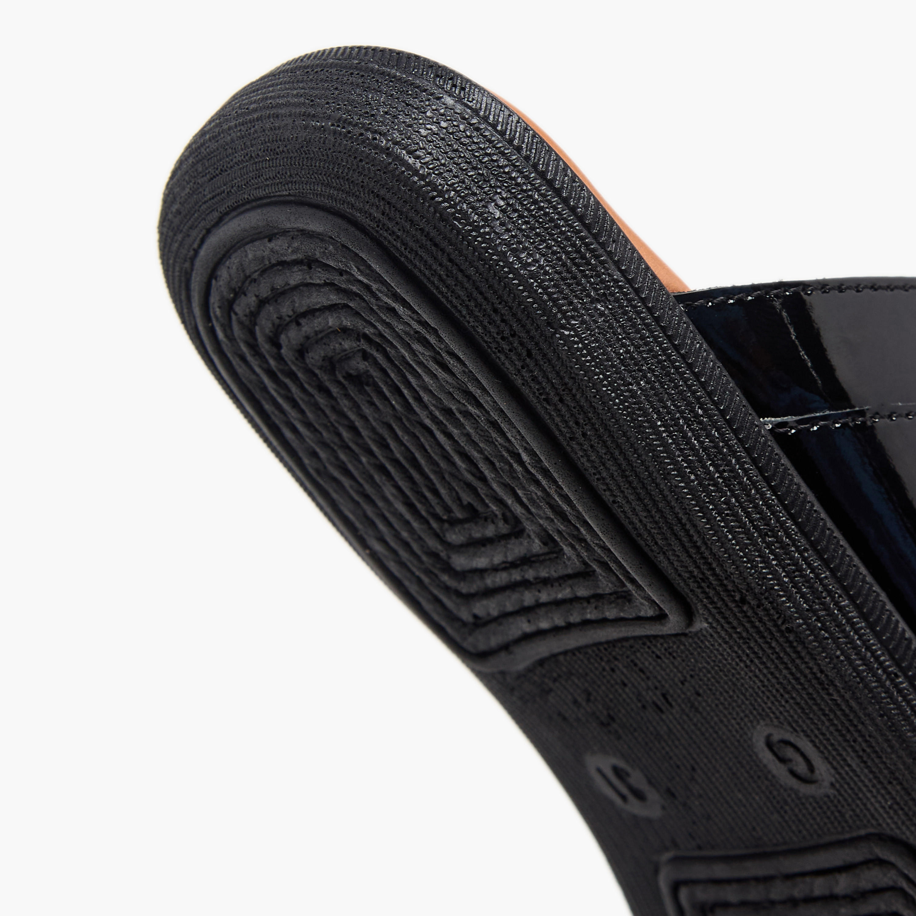 صندل عربي جلد سهل الارتداء للأولاد من الواحة-boys-shoes-sandals-image-8