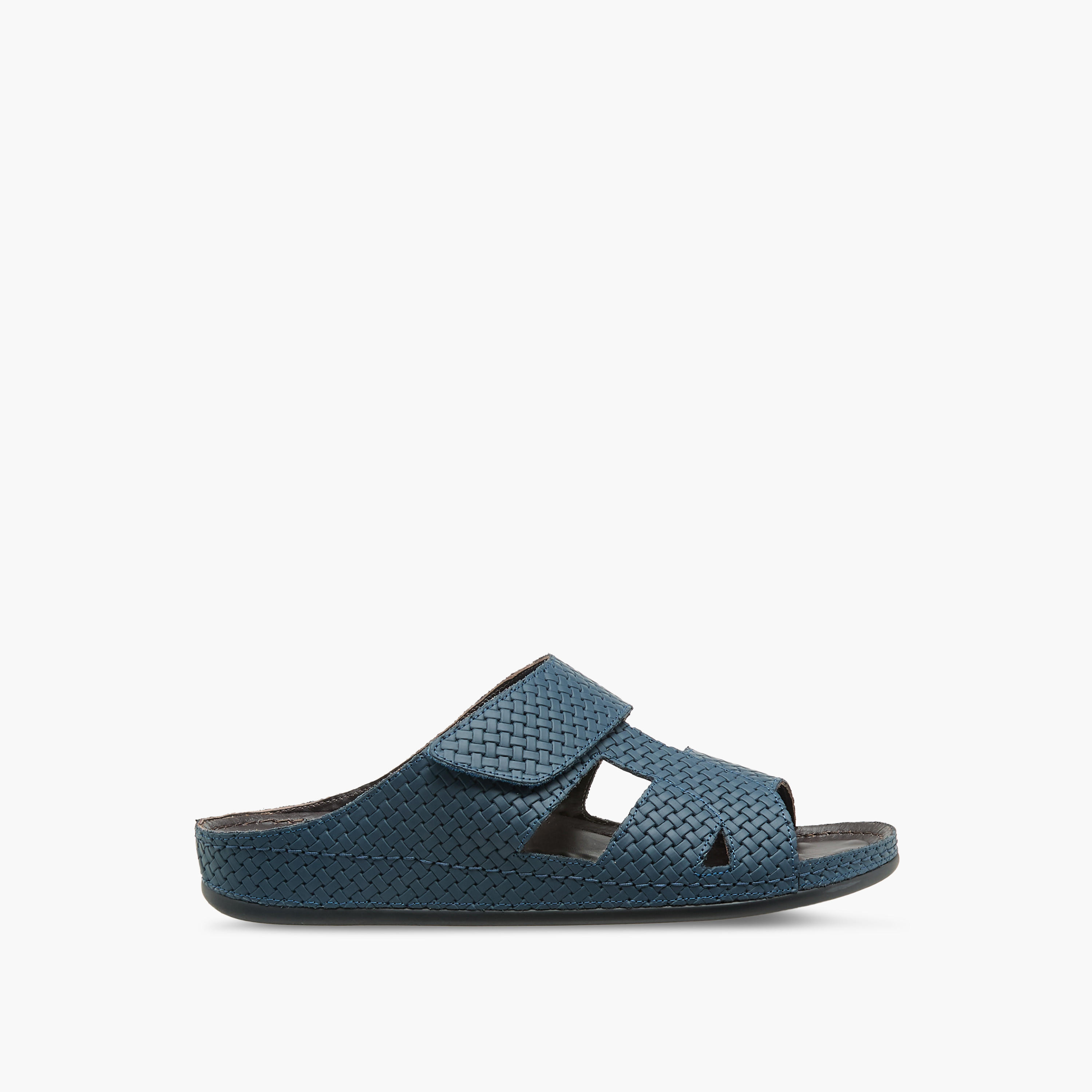 Al Waha Men Textured Arabic Sandals-men-shoes-sandals-image-3