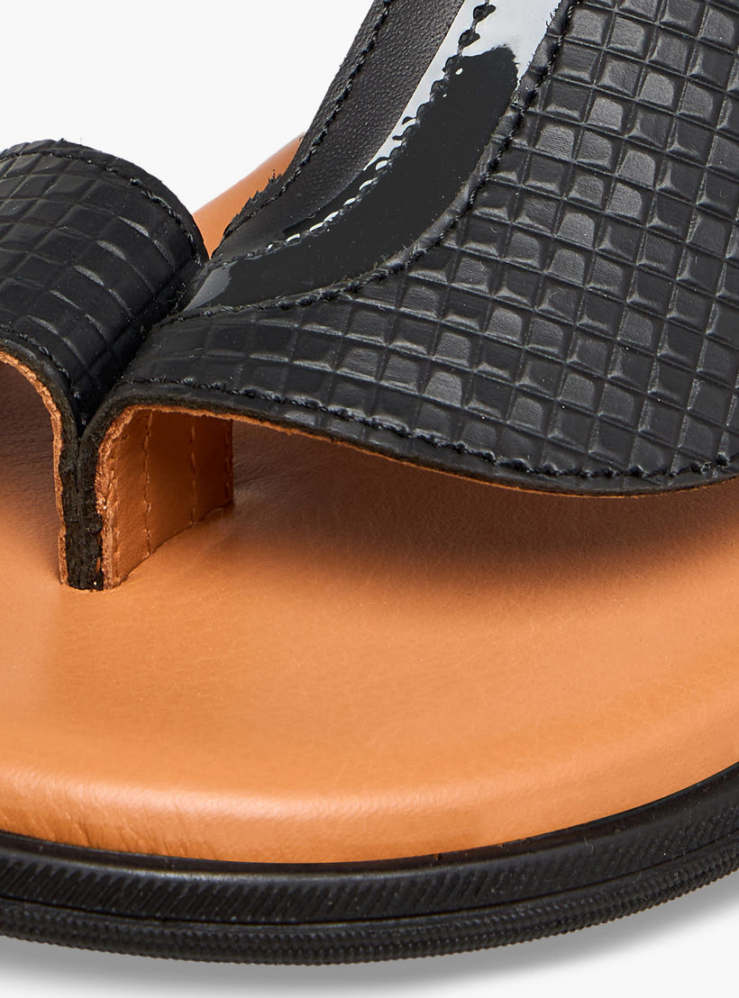 Al Waha Boys Textured Arabic Sandals-boys-shoes-sandals-image-4