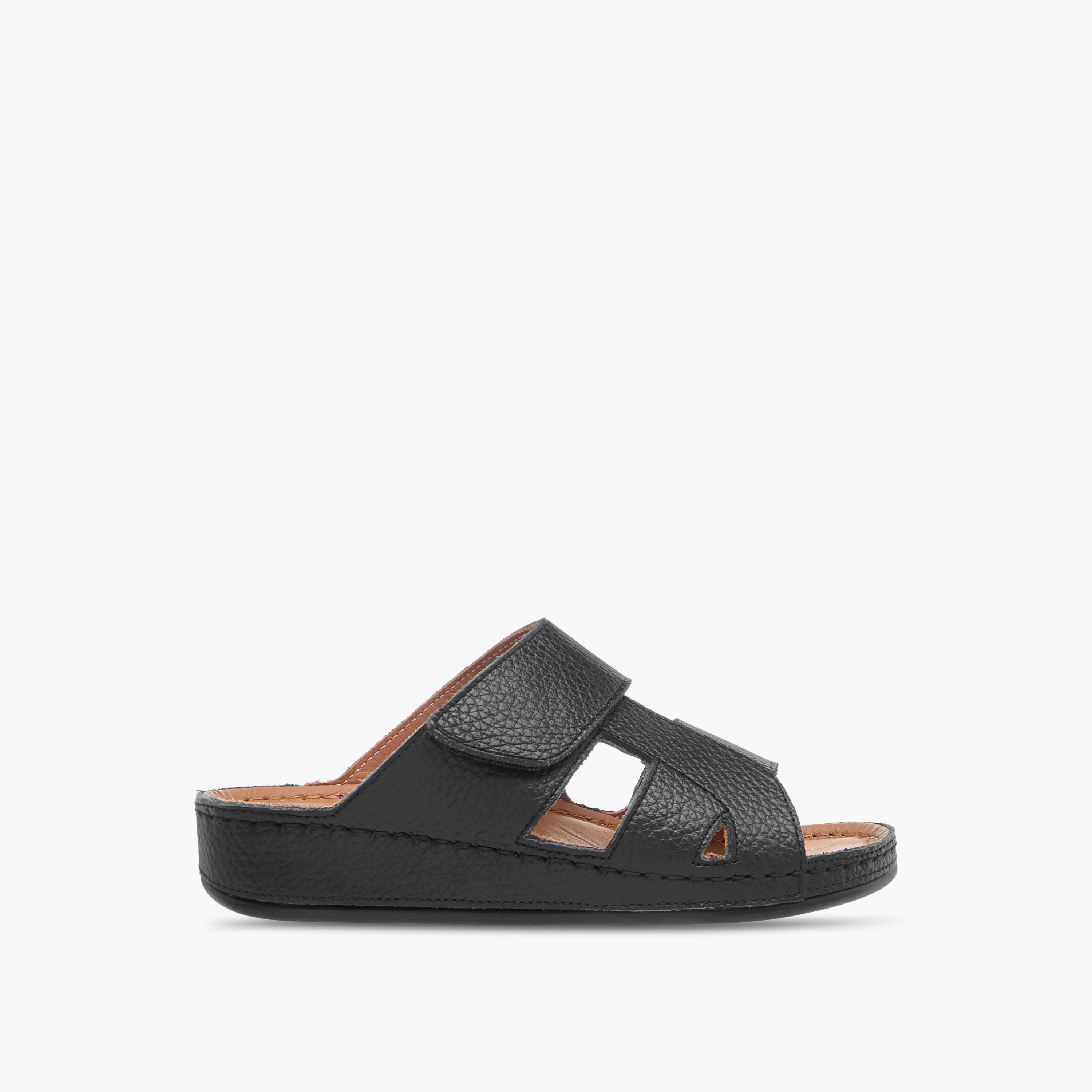Al Waha Textured Slip-On Arabic Sandals-boys-shoes-sandals-image-2