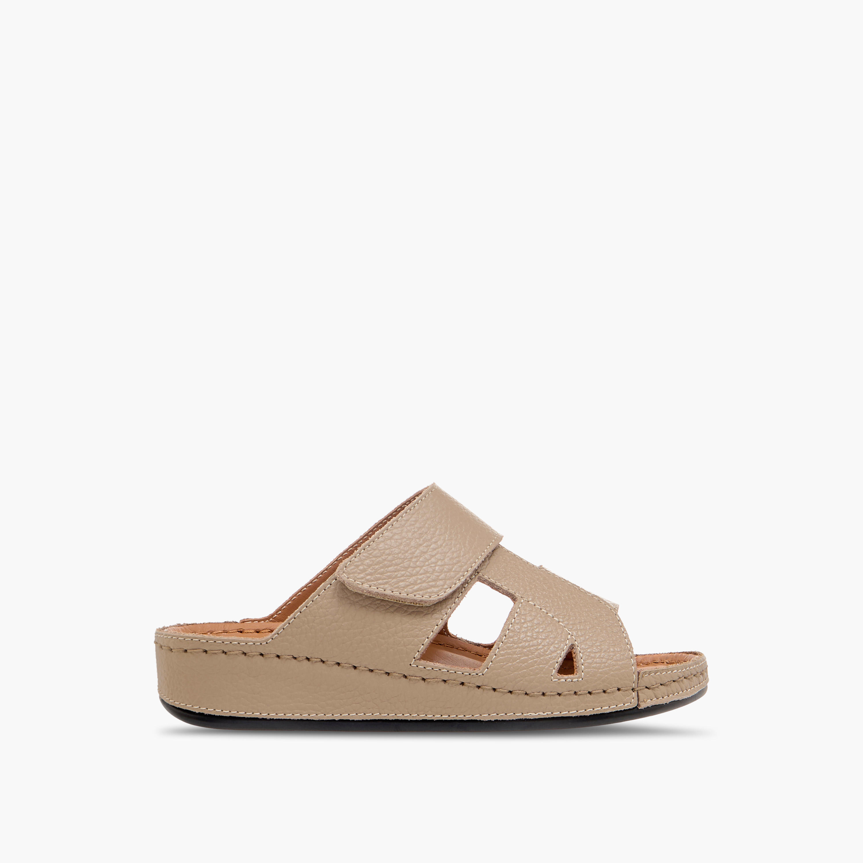 Al Waha Textured Slip-On Arabic Sandals-boys-shoes-sandals-image-2