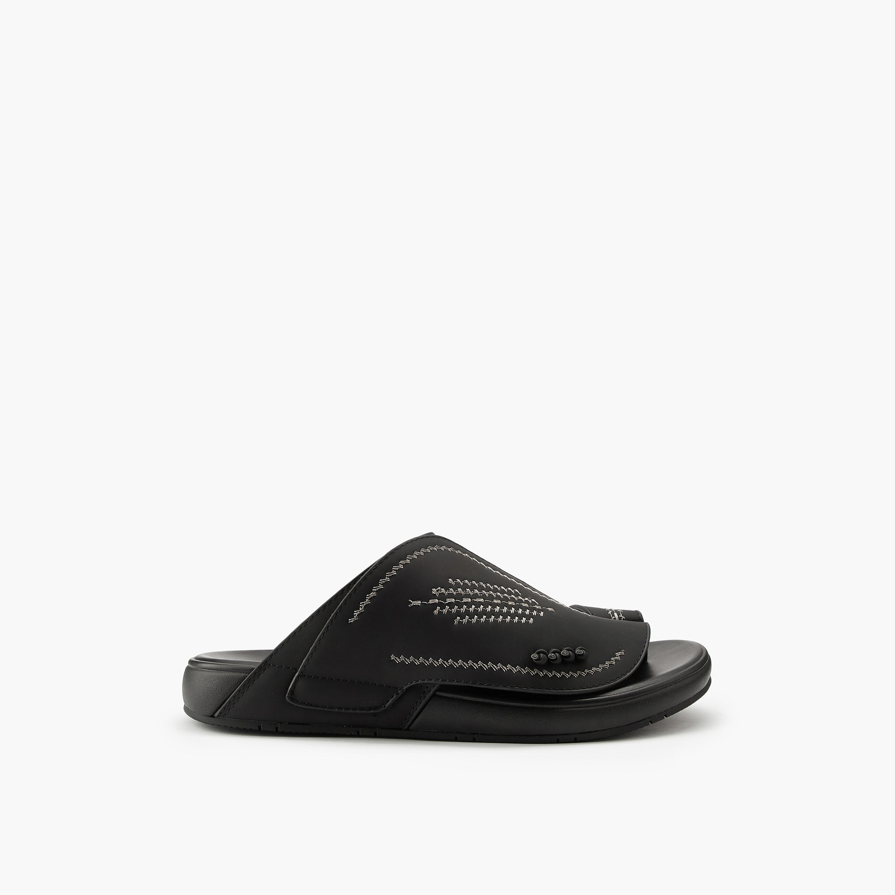 Duchini Men's Embroidered Slip-On Arabic Sandals-men-shoes-sandals-image-2