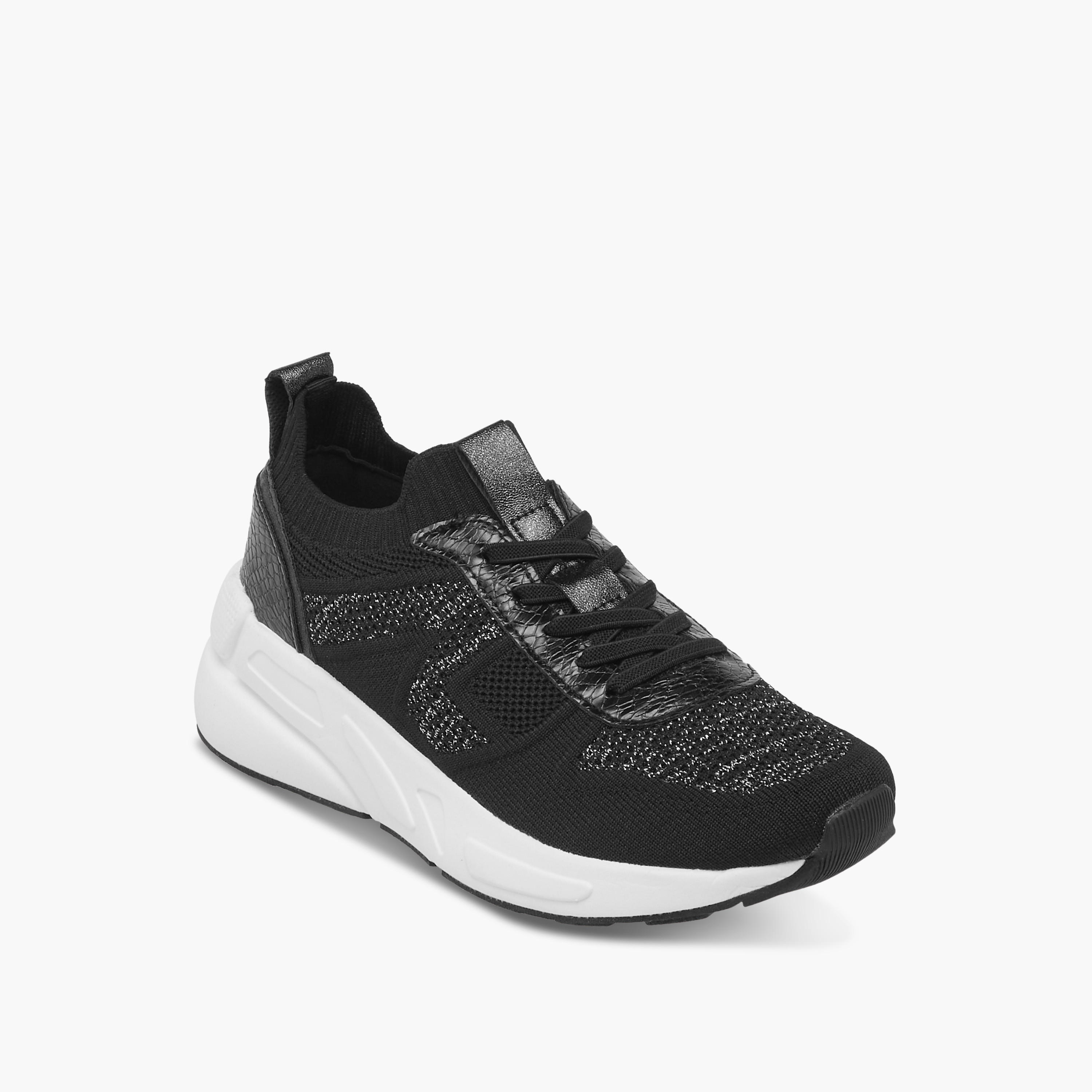 حذاء سنيكرز سهل الارتداء برباط من فلورا بيلا-women-shoes-sneakers-image-2