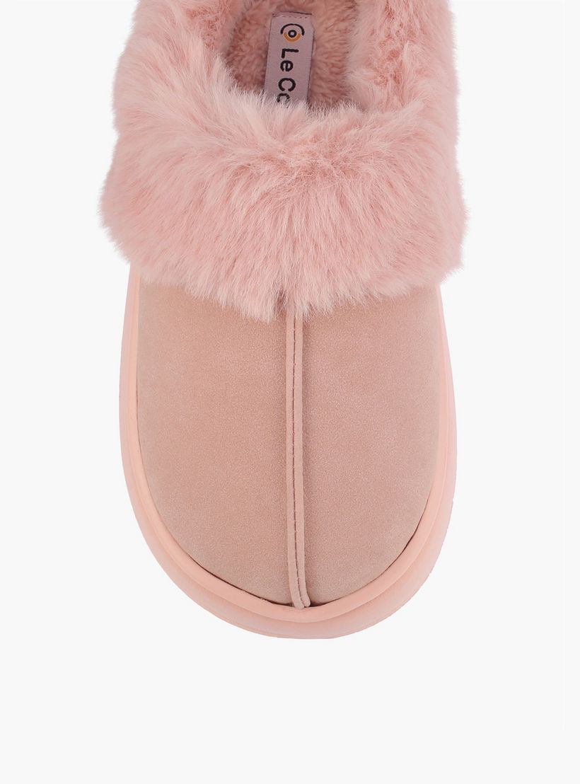شبشب غرفة نوم فرو صناعي من لو كونفورت-women-shoes-bedroomslippers-image-3