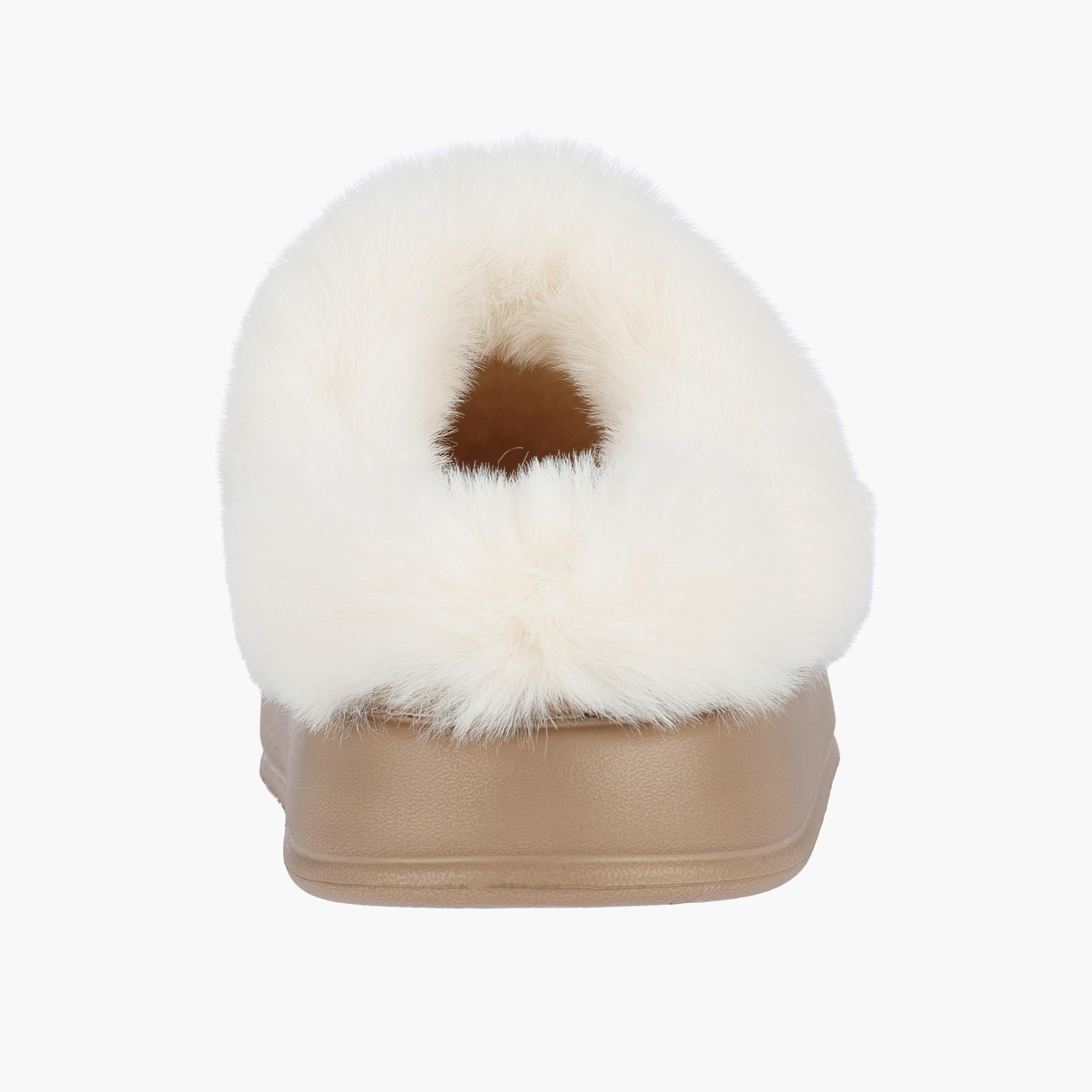 شبشب غرفة نوم فرو صناعي من لو كونفورت-women-shoes-bedroomslippers-image-4