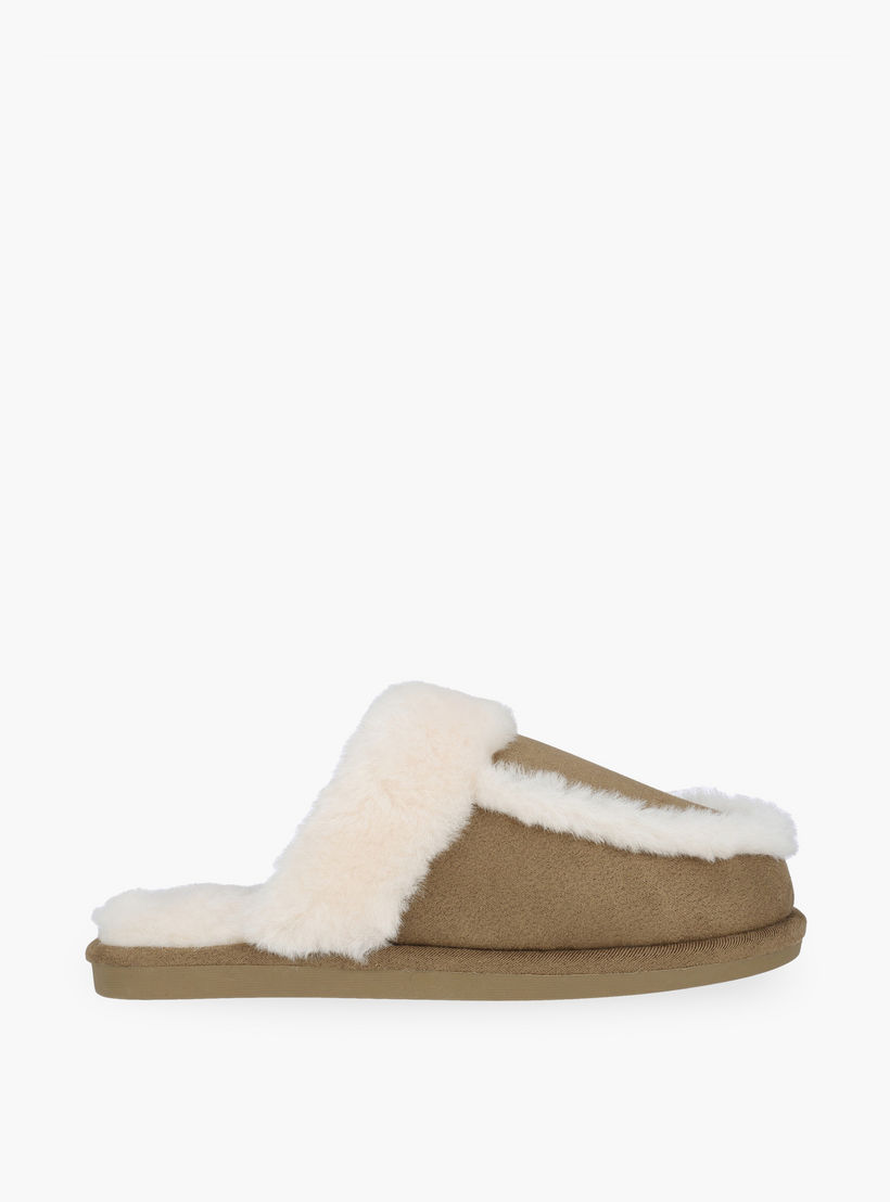 شبشب غرفة نوم فرو صناعي من لو كونفورت-women-shoes-bedroomslippers-image-2