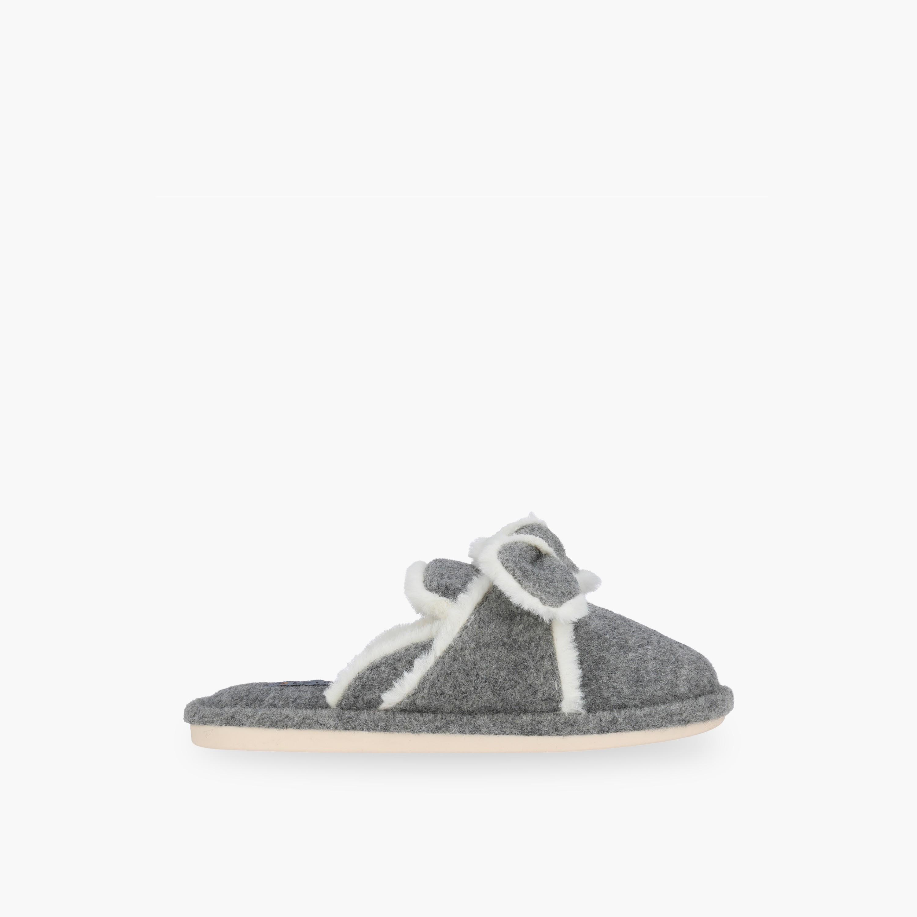 شبشب غرفة نوم قطيفة للنساء من لو كونفورت-women-shoes-bedroomslippers-image-2