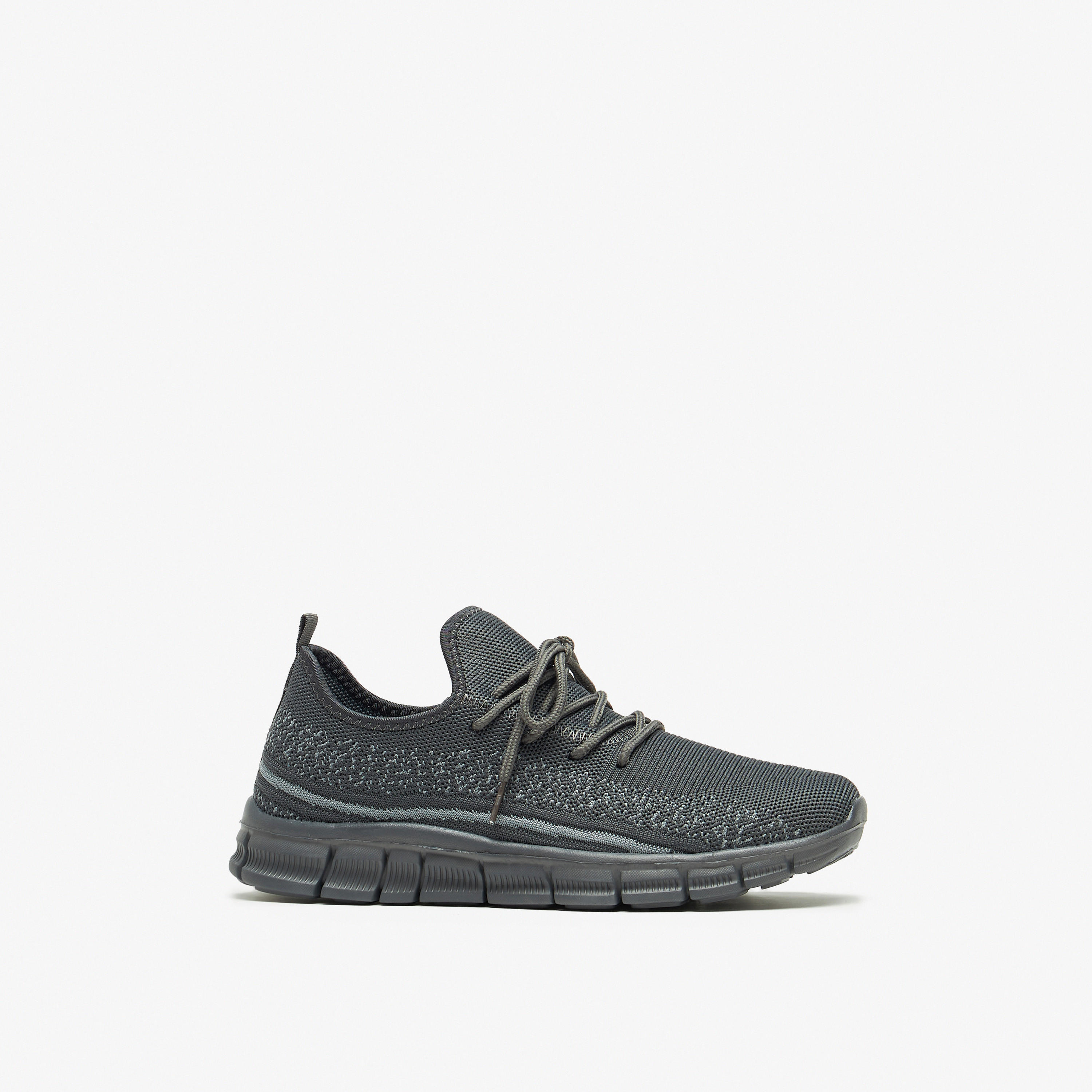 حذاء بارز الملمس برباط إغلاق من أوكلان من شو إكسبريس-sports-men-shoes-image-3