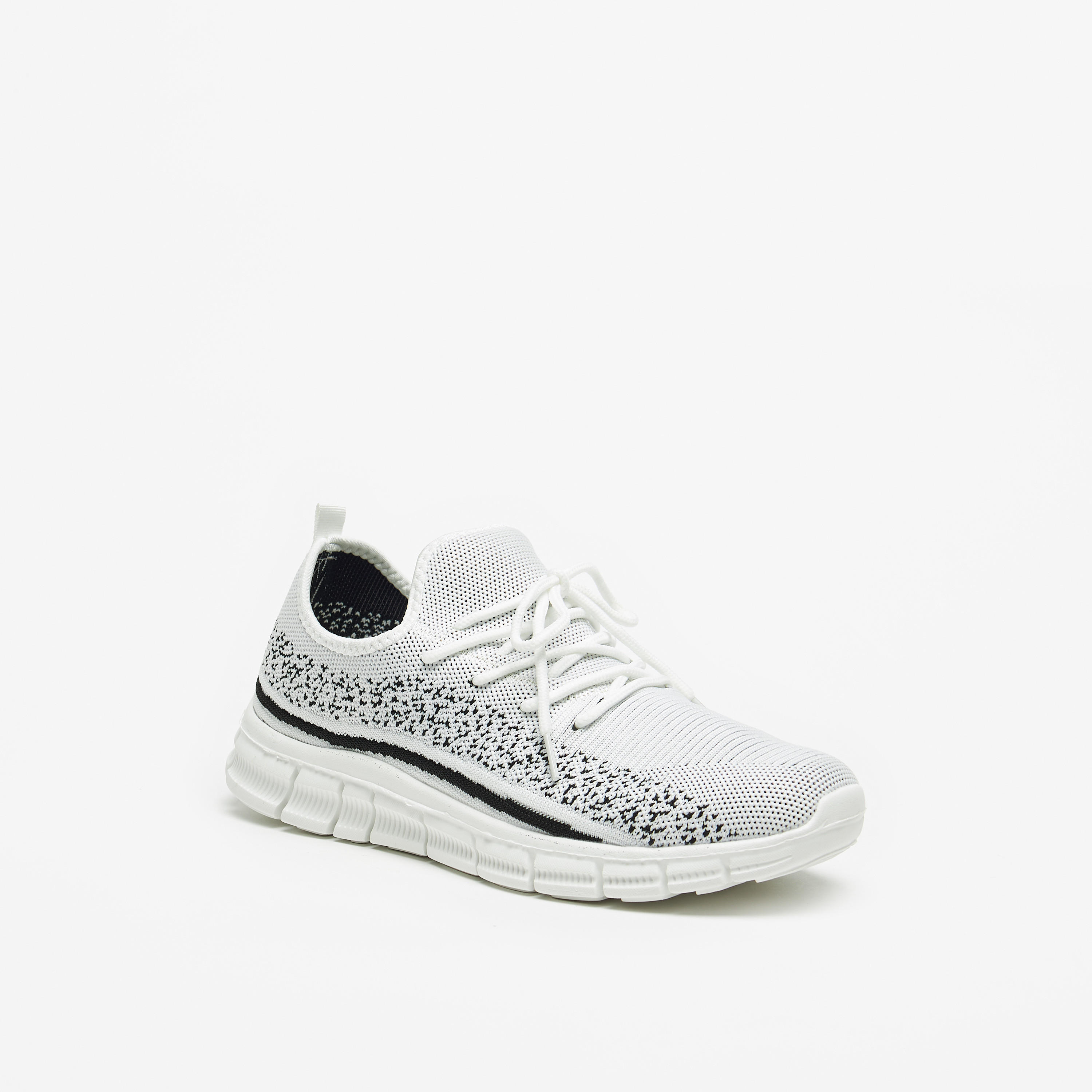 حذاء بارز الملمس برباط إغلاق من أوكلان من شو إكسبريس-sports-men-shoes-image-1