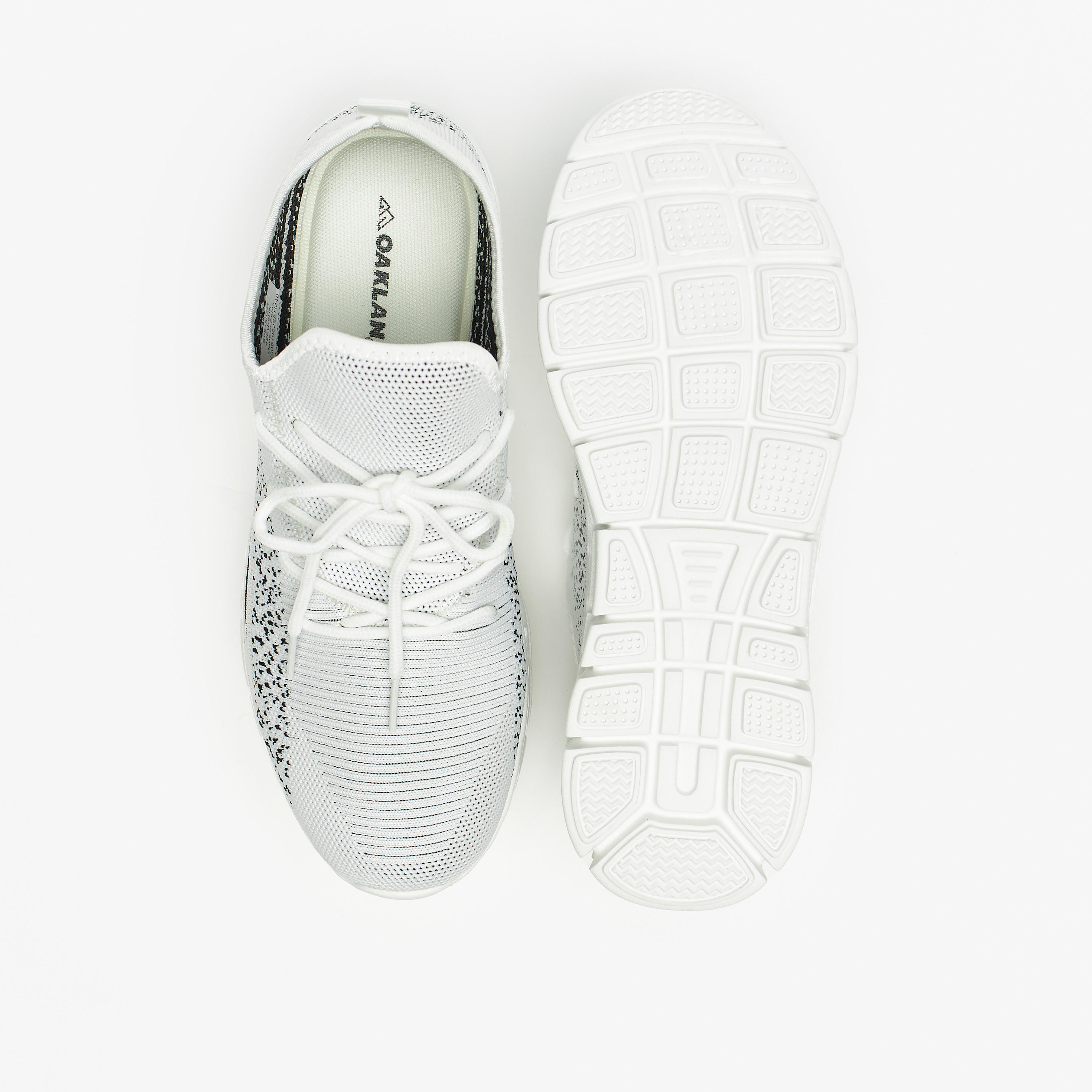 حذاء بارز الملمس برباط إغلاق من أوكلان من شو إكسبريس-sports-men-shoes-image-4