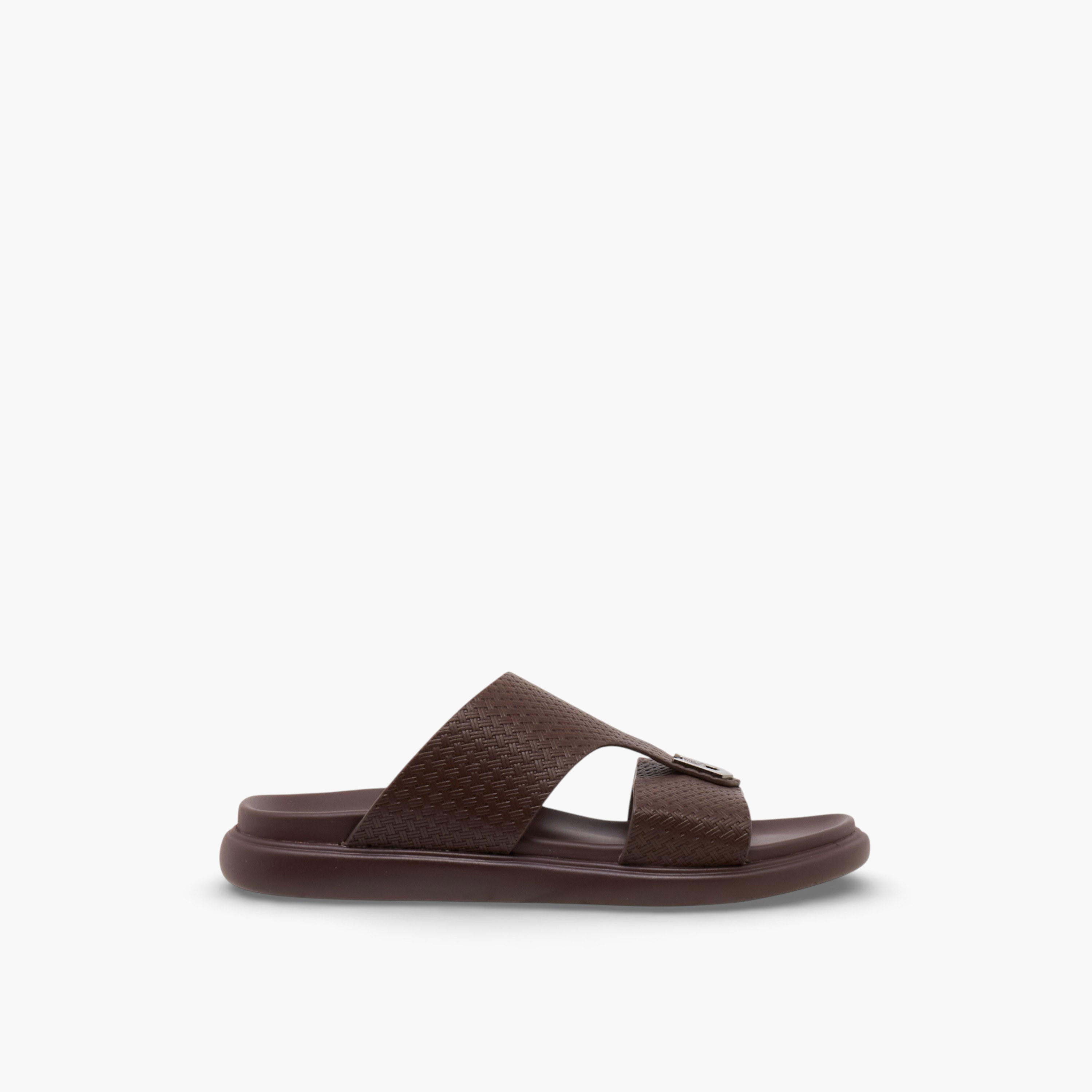 LBL by Shoexpress Men Textured Arabic Sandals-men-shoes-sandals-image-3