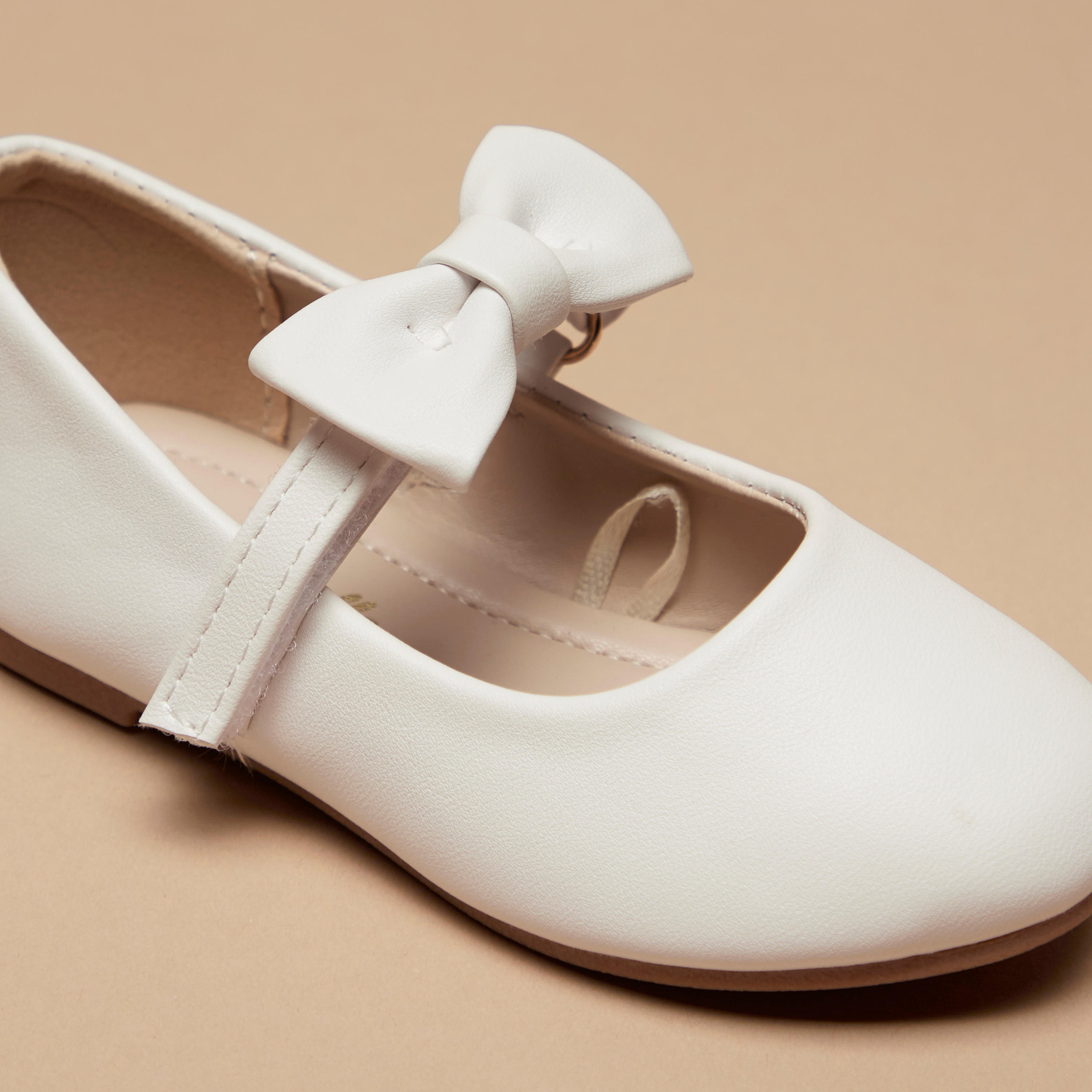 Flora Bella Bow Accented Mary Jane Shoes with Hook and Loop Closure-girls-shoes-maryjanes-image-4