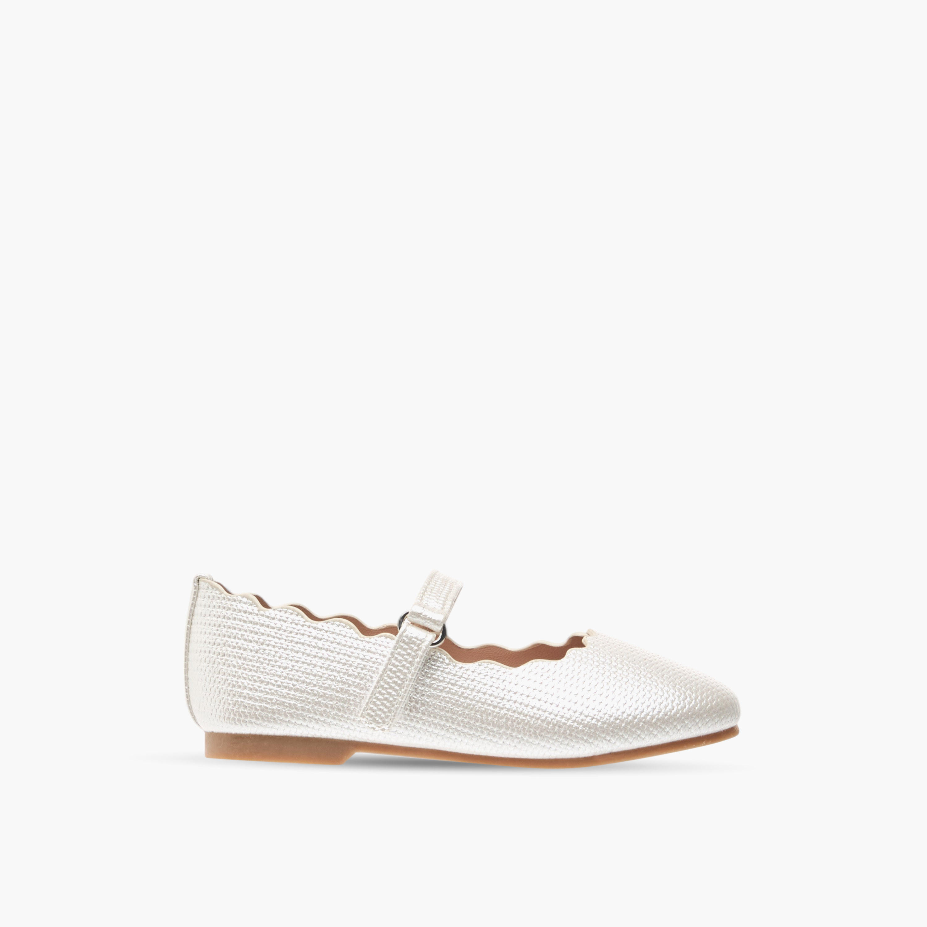 Juniors Scallop Detail Ballerina Shoes with Hook and Loop Closure-girls-shoes-maryjanes-image-3