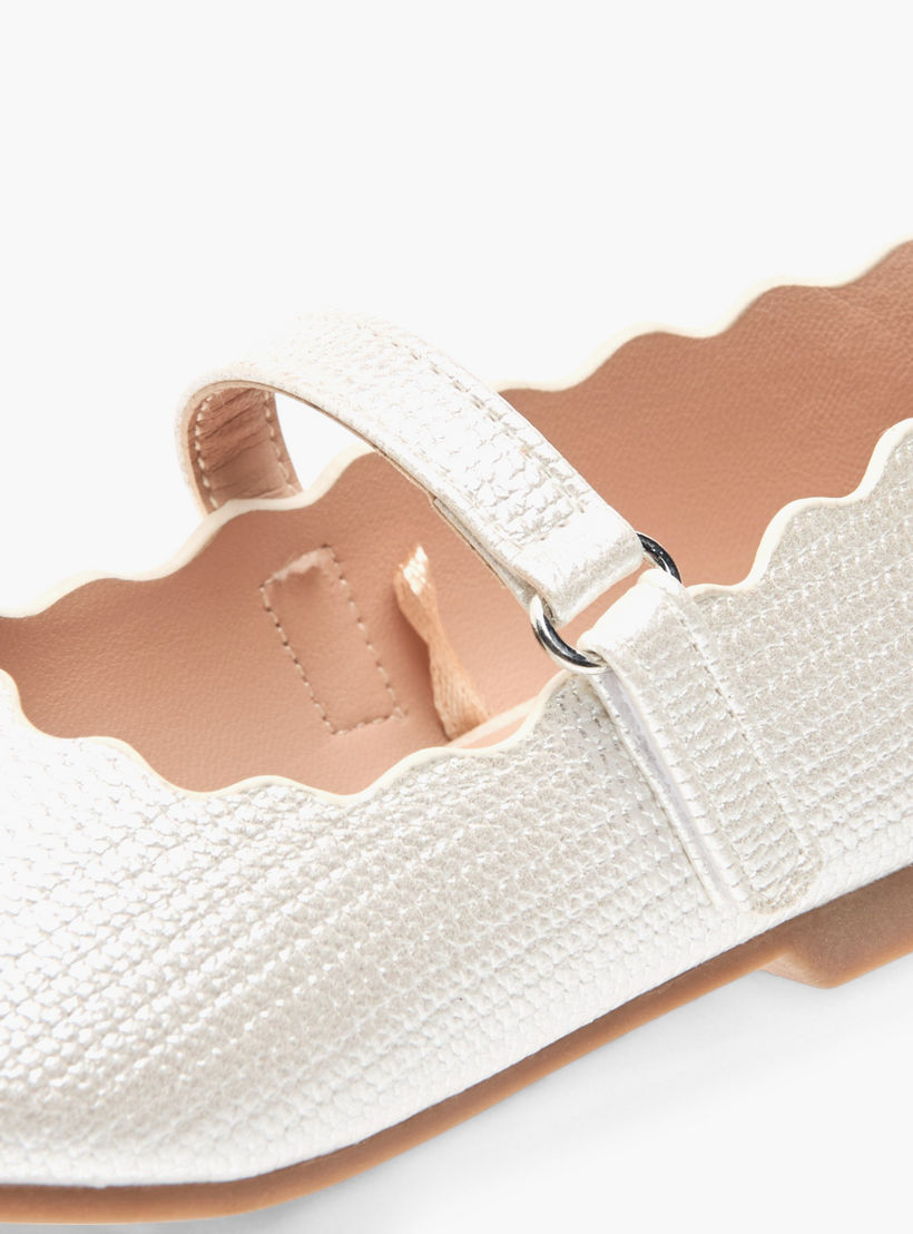 Juniors Scallop Detail Ballerina Shoes with Hook and Loop Closure-girls-shoes-maryjanes-image-6