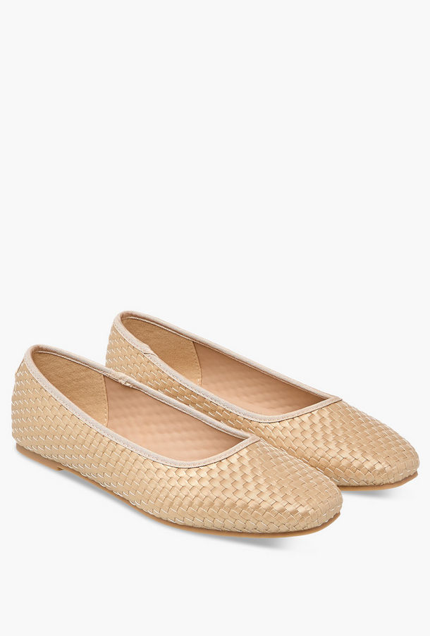 حذاء باليرينا بارز الملمس وسهل الارتداء بمقدمة مربعة من فلورا بيلا-women-shoes-ballerinas-image-1