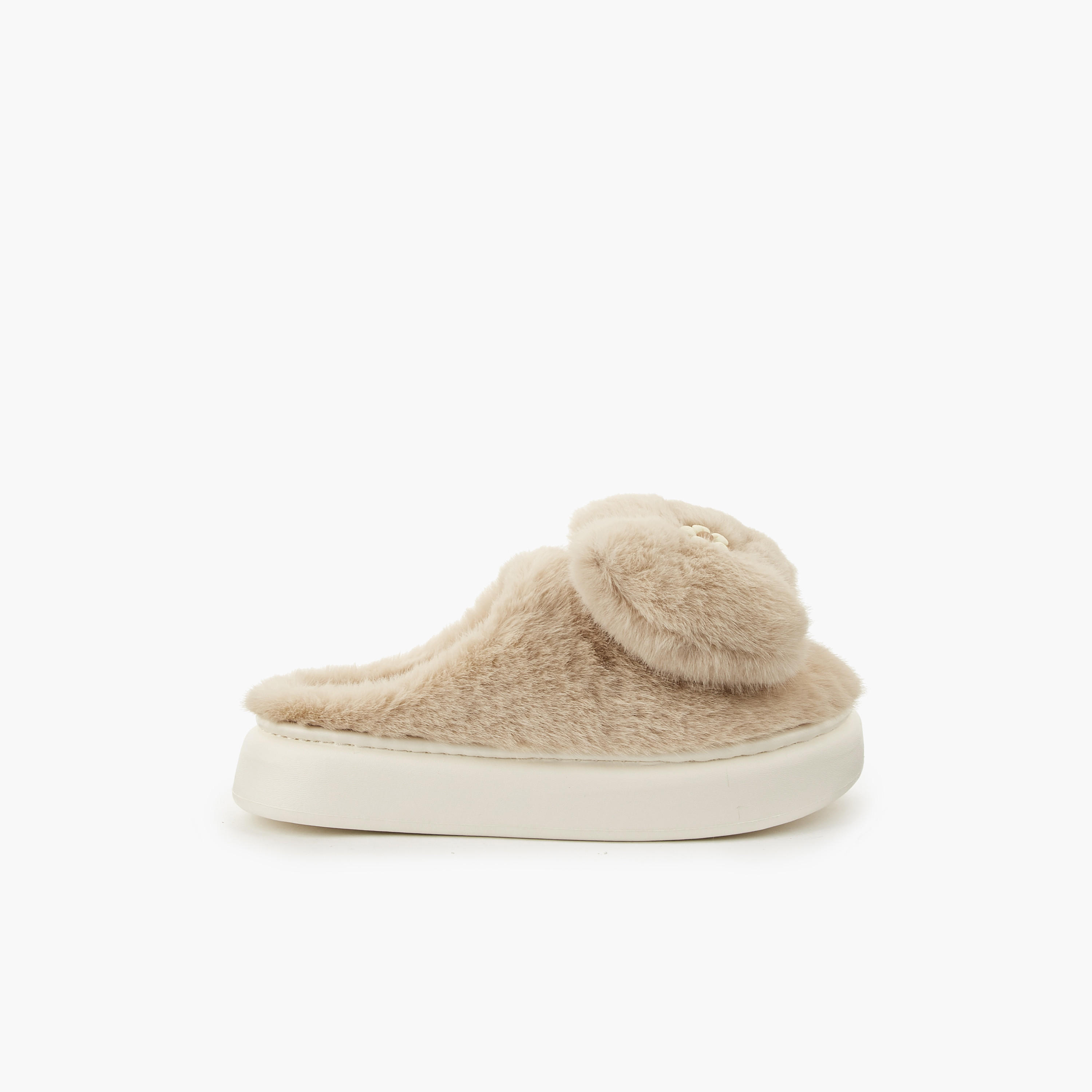 Le Confort Women Floral Accent Bedroom Slides-women-shoes-bedroomslippers-image-2