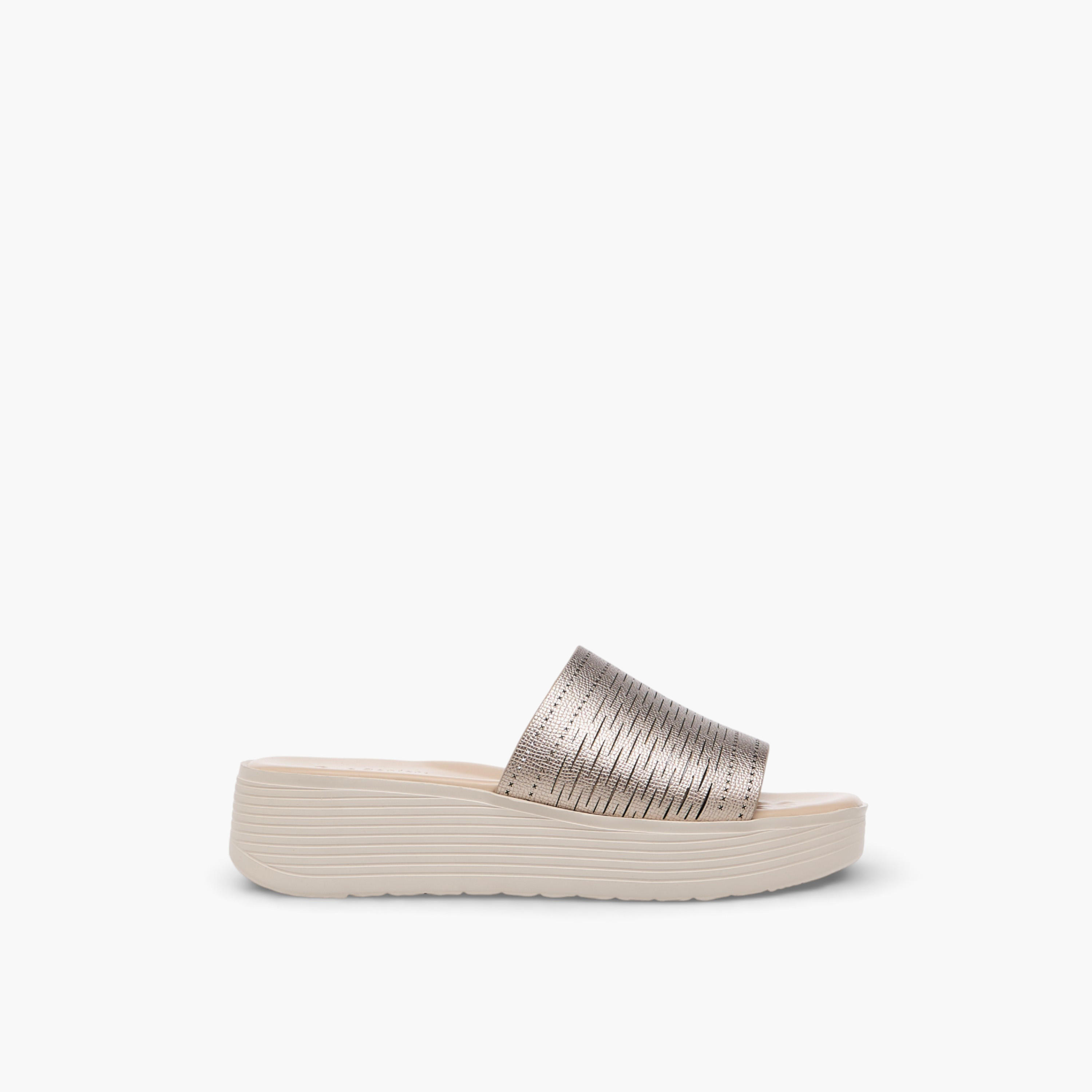 Le Confort Women Flatform Heel Slide Sandals-women-shoes-sandals-heeled-image-3