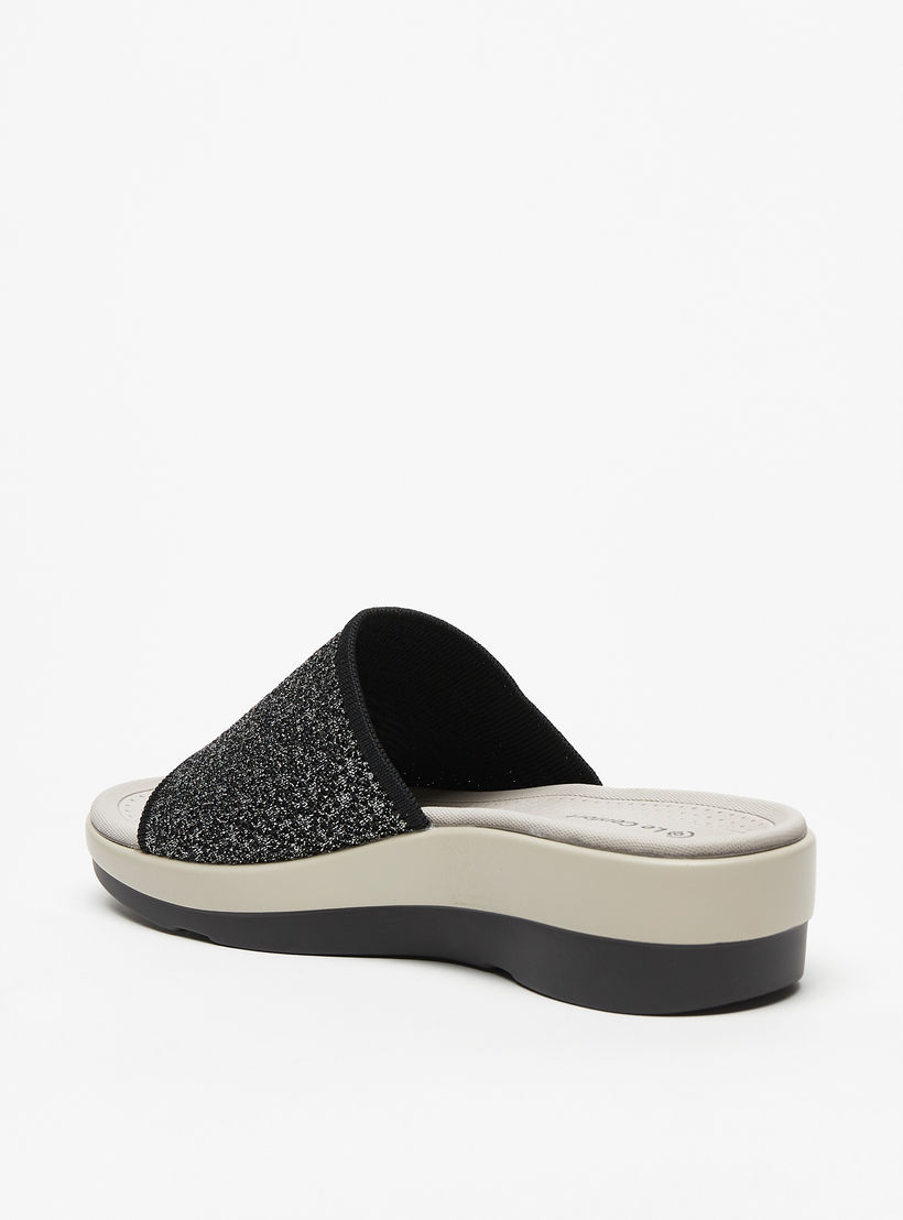 صندل بارز الملمس وسهل الارتداء من لو كونفورت-women-shoes-flats-sandals-image-3
