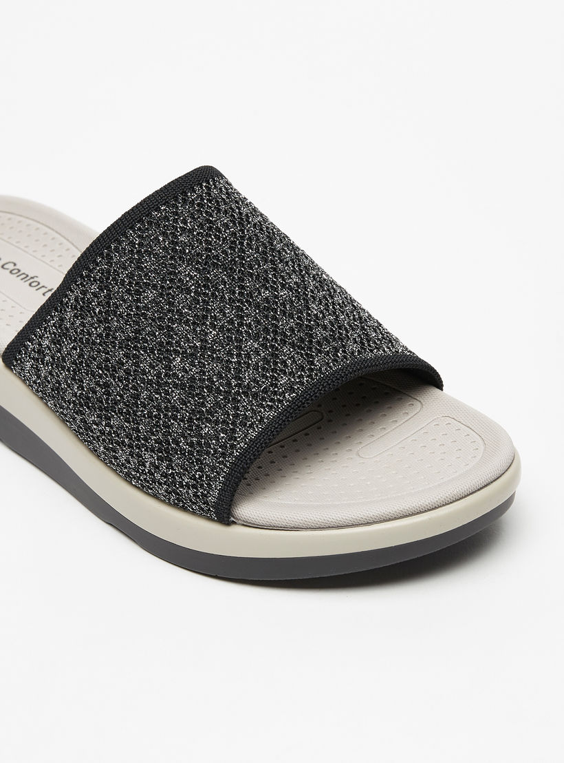صندل بارز الملمس وسهل الارتداء من لو كونفورت-women-shoes-flats-sandals-image-7