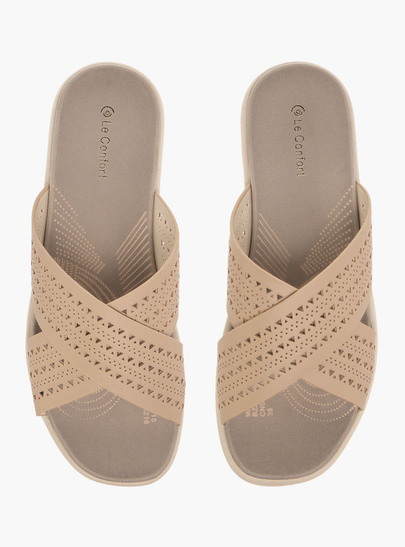 صندل مريح سهل الارتداء بحزام متقاطع من لو كونفورت-women-shoes-sandals-heeled-image-1
