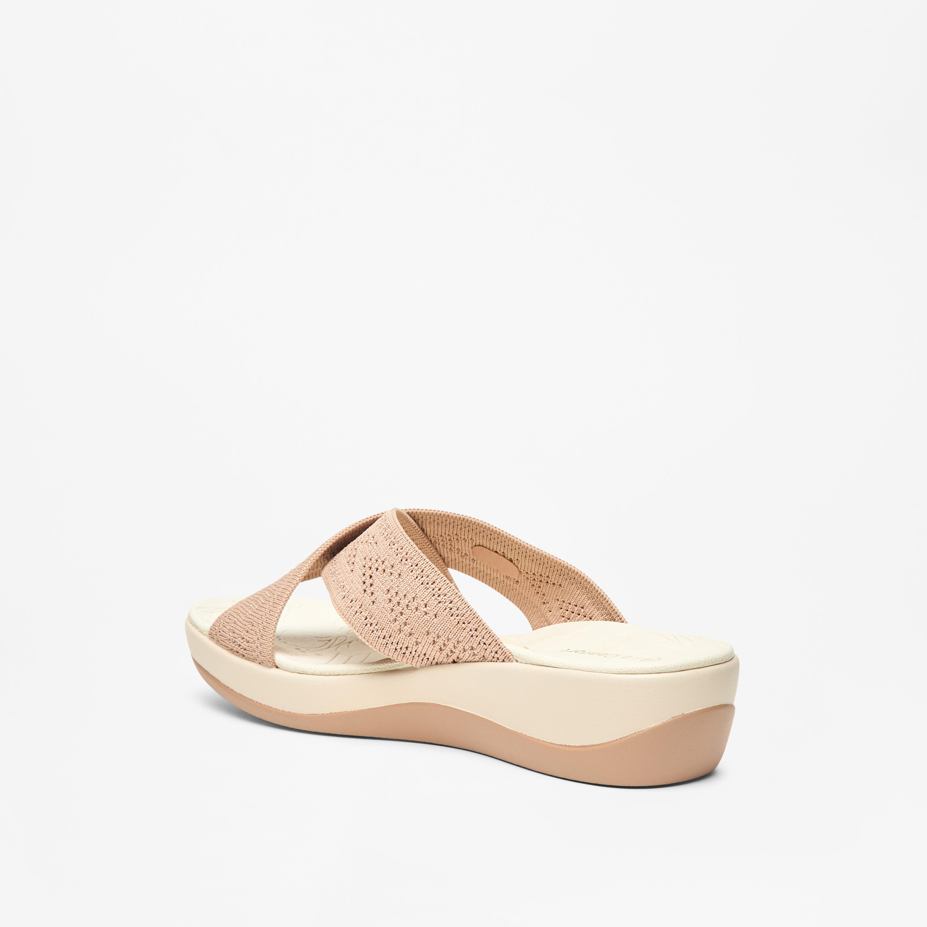 صندل مريح سهل الارتداء بارز الملمس بحزام متقاطع وكعب فلاتفورم من لو كونفورت-women-shoes-heels-image-2