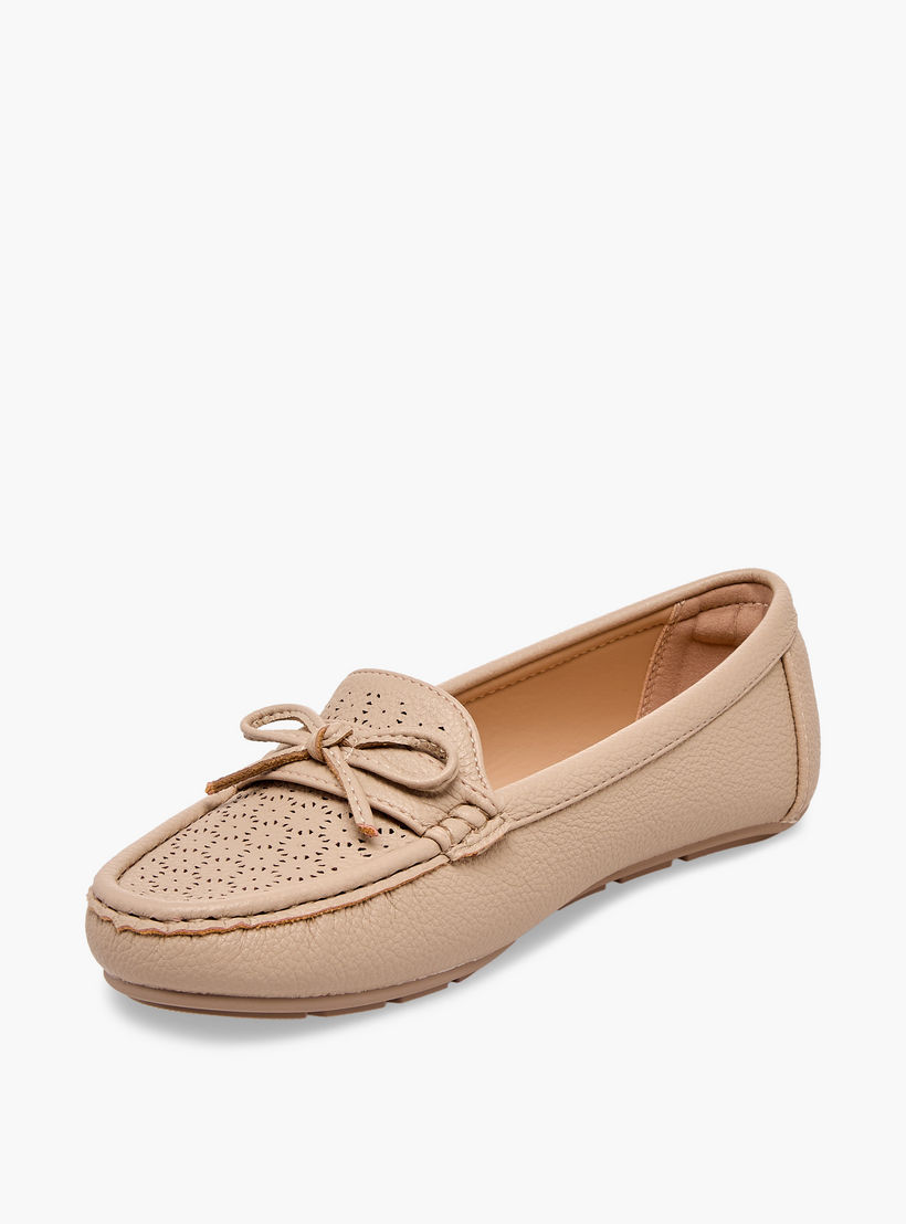 Le Confort Women Laser Cut Detail Moccasins-women-shoes-loafersandmoccasins-image-4