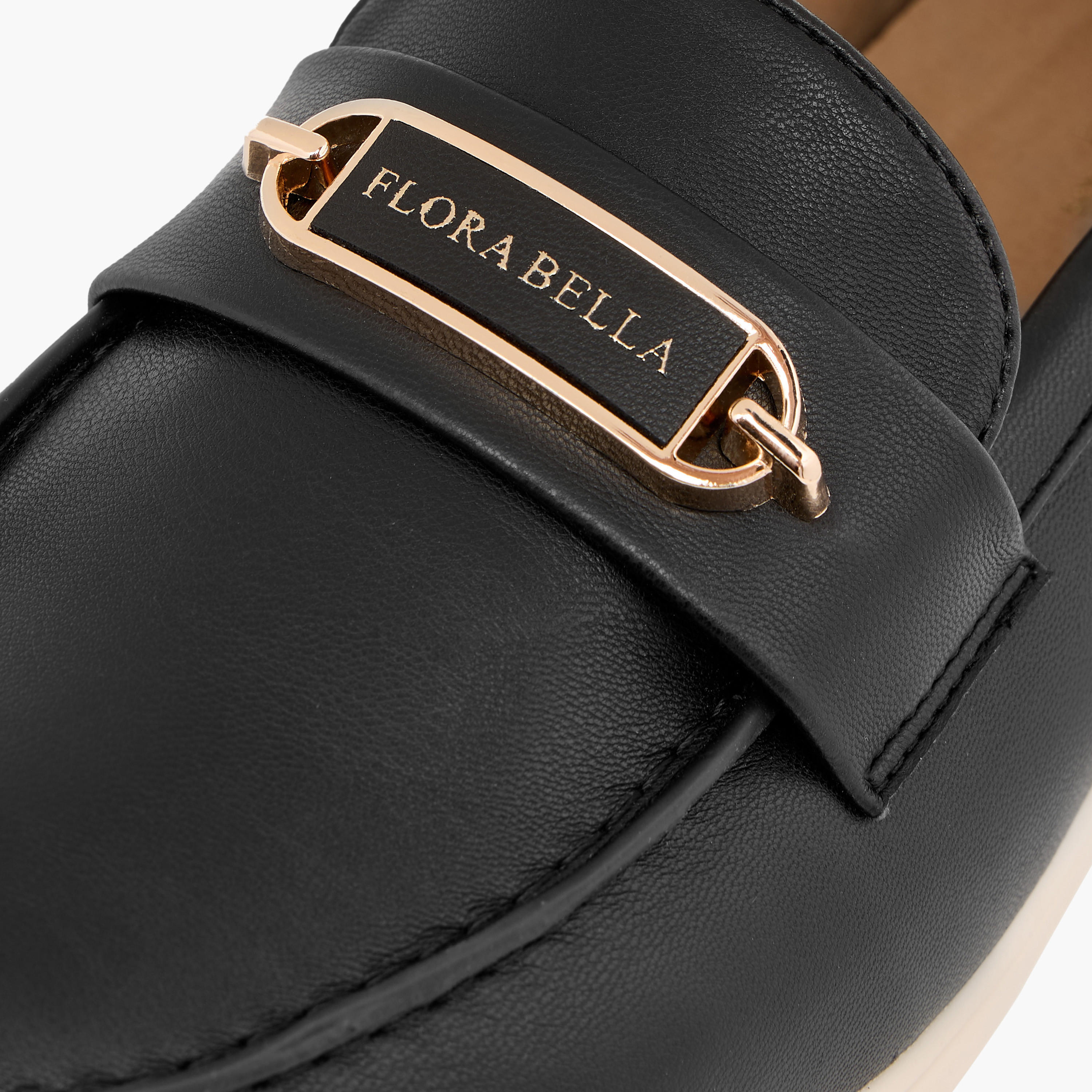 حذاء خفيف سادة سهل الارتداء بزينة ميتاليك من فلورا بيلا-women-shoes-flats-loafers-image-4