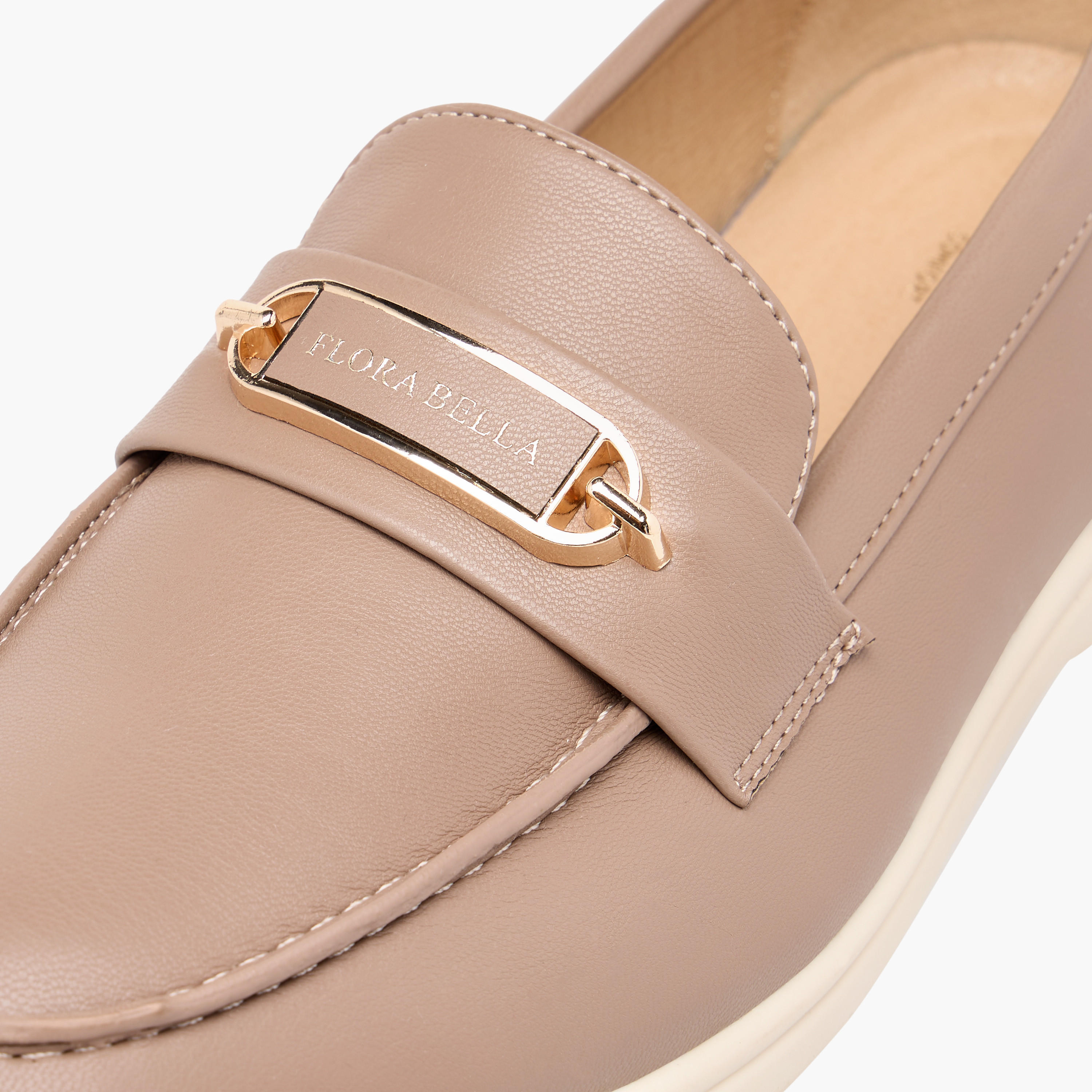 حذاء خفيف سادة سهل الارتداء بزينة ميتاليك من فلورا بيلا-women-shoes-flats-loafers-image-9