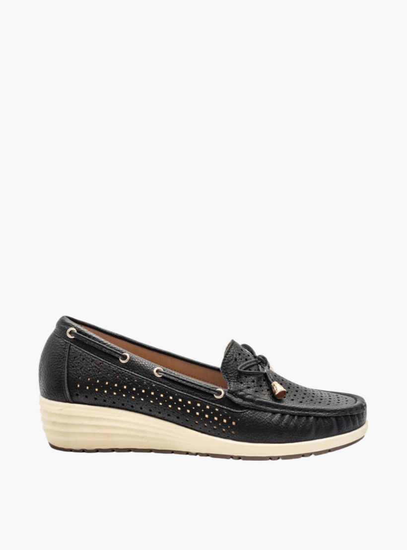 Le Confort Textured Slip-On Comfort Moccasins with Bow Detail-women-shoes-loafersandmoccasins-image-3