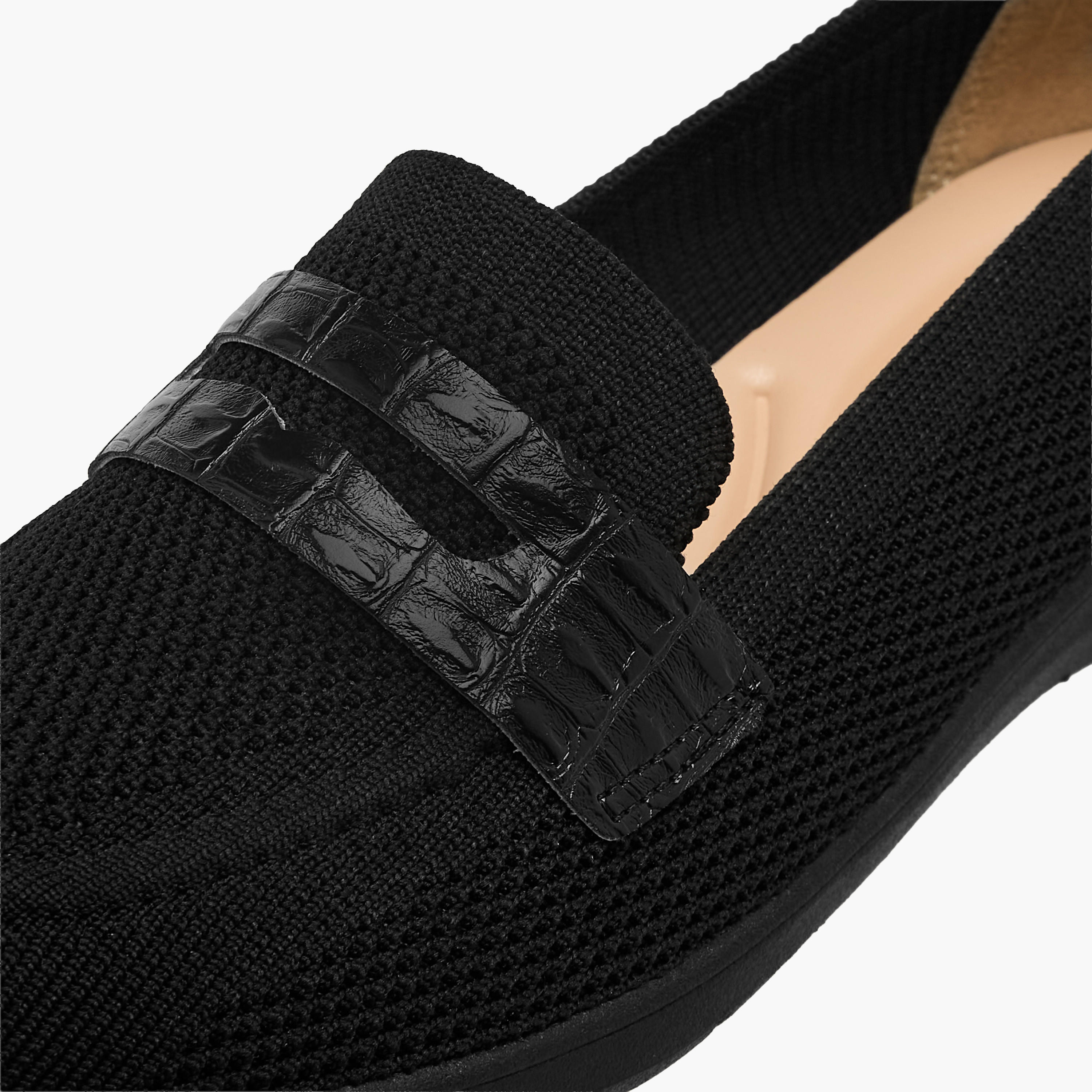 حذاء خفيف بارز الملمس للنساء من لو كونفورت-women-shoes-loafersandmoccasins-image-4