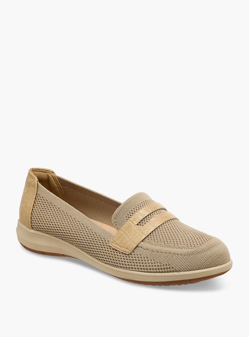 Le Confort Women Flyknit Textured Loafers-women-shoes-loafersandmoccasins-image-2