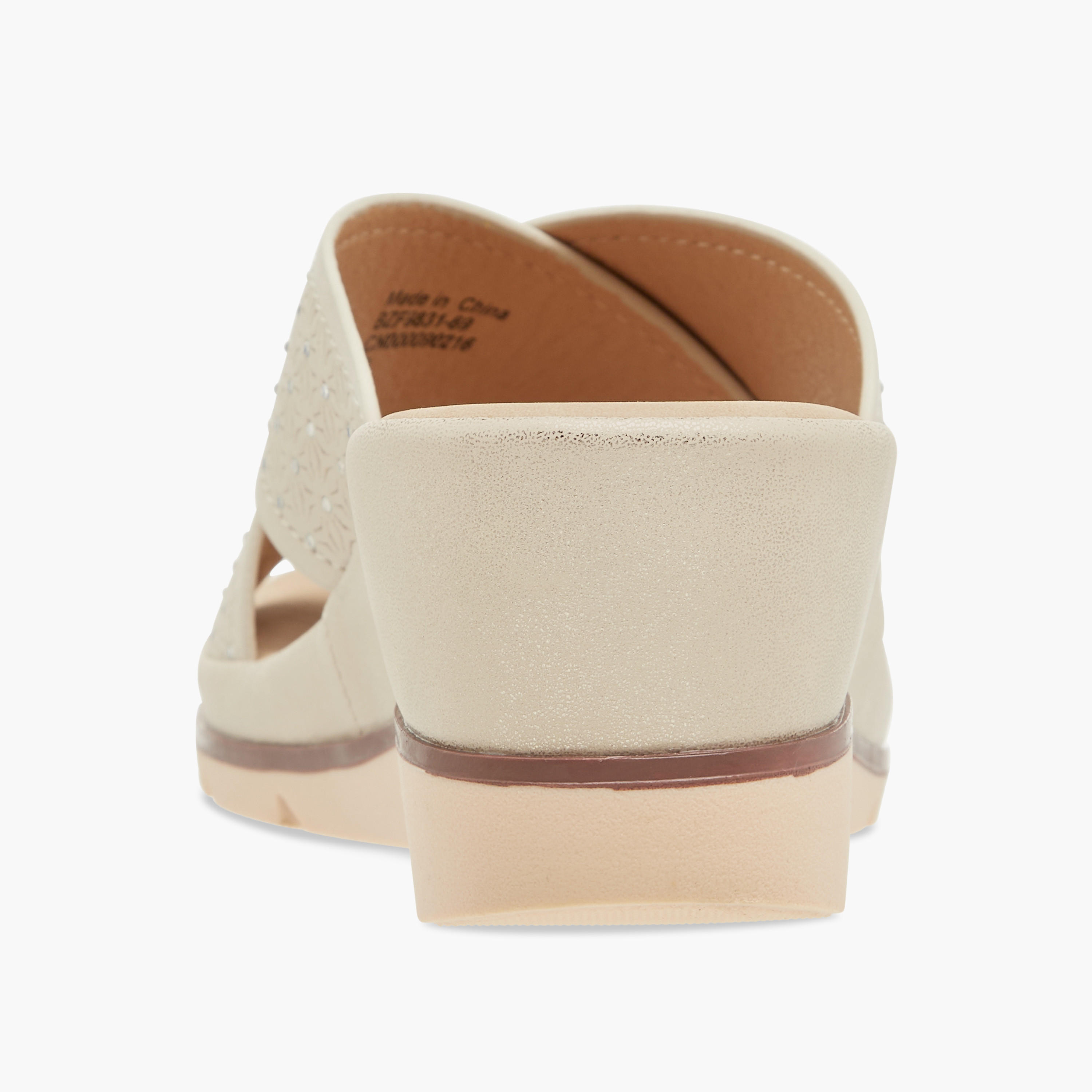 صندل مريح بارز الملمس سهل الارتداء بكعب ويدج وأزهار من لو كونفورت-women-shoes-sandals-heeled-image-4