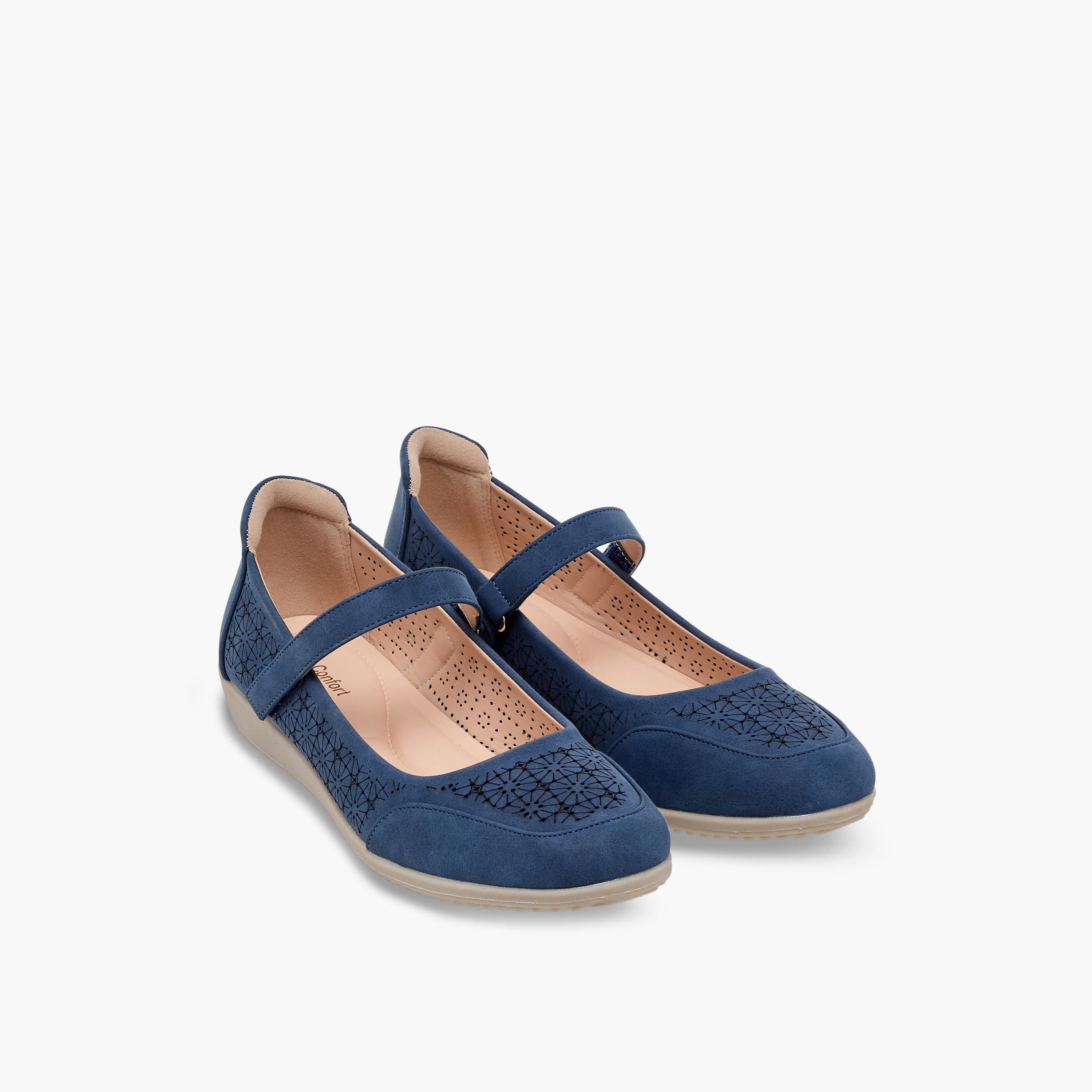حذاء ماري جين بتفاصيل قص ليزر للنساء من لو كونفورت-women-shoes-ballerinas-image-1