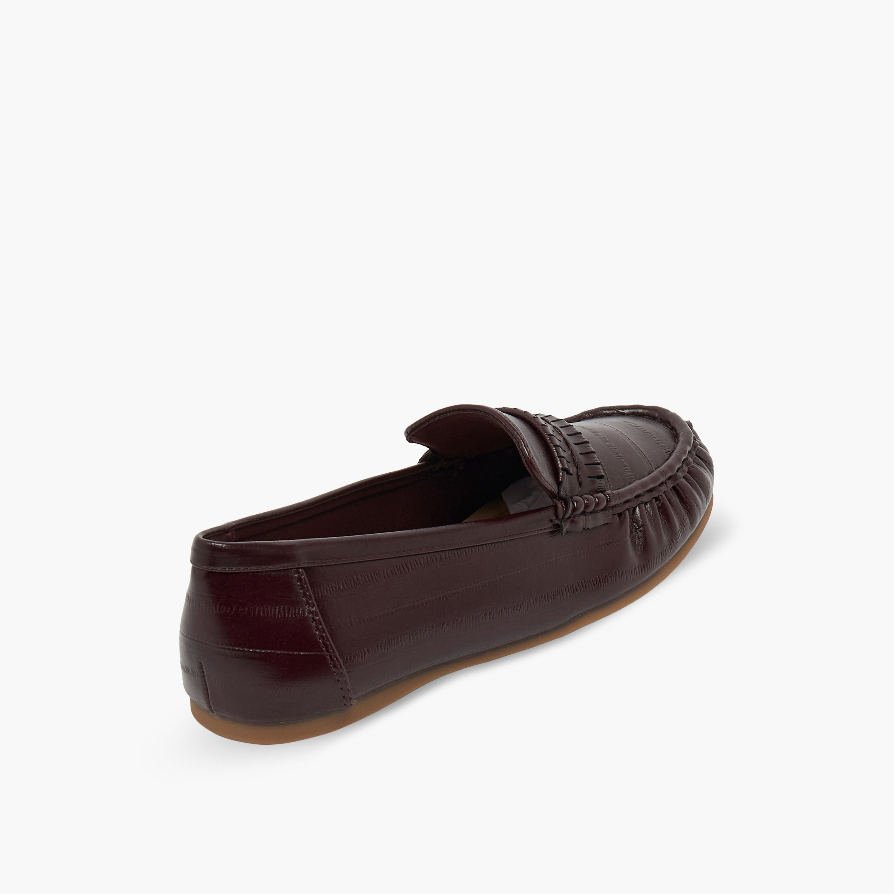 حذاء سهل الارتداء بتفاصيل شراشيب للنساء من فلورا بيلا-women-shoes-flats-moccasins-image-14