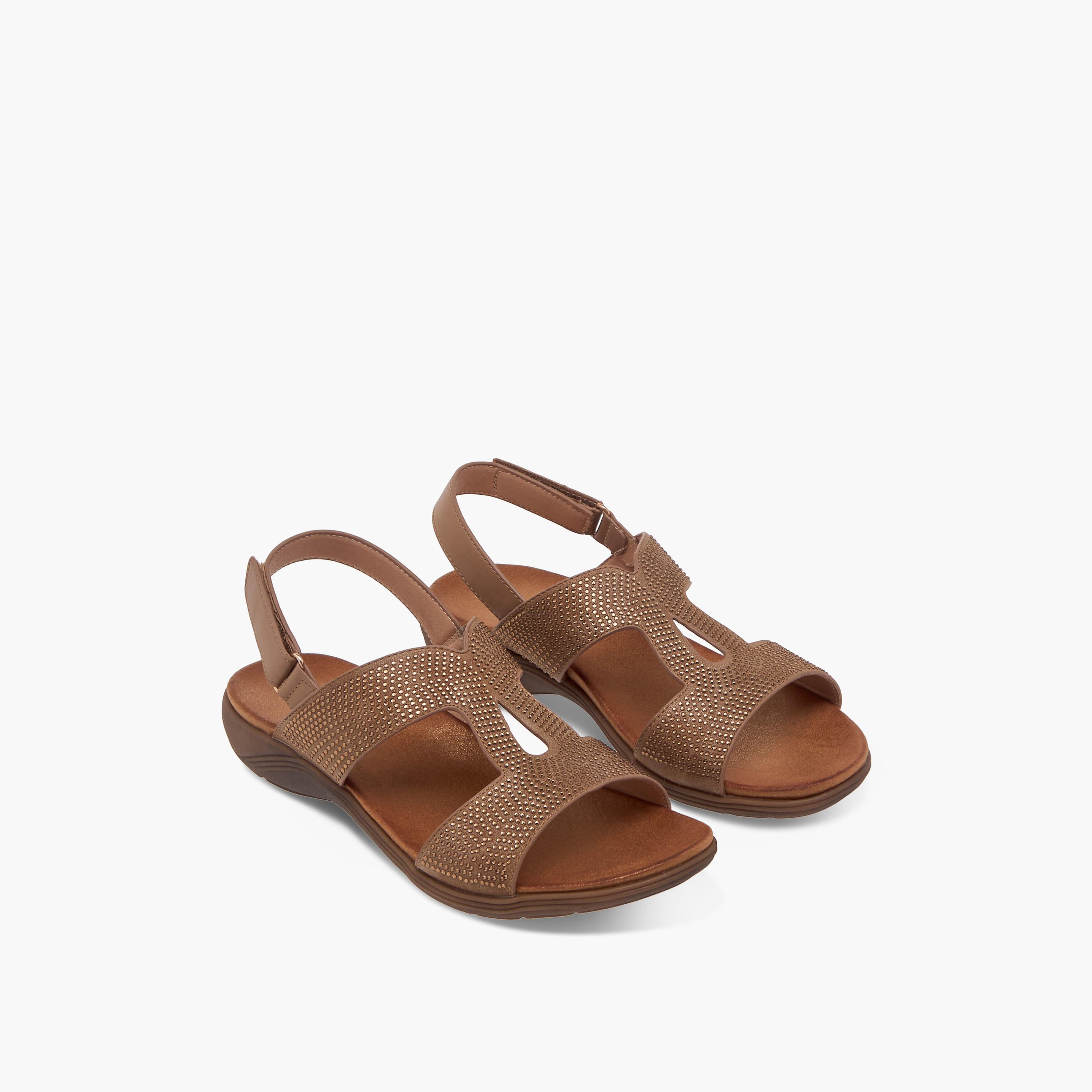 صندل مريح مزين بشريط إغلاق لاصق من لو كونفورت-women-shoes-flats-sandals-image-1
