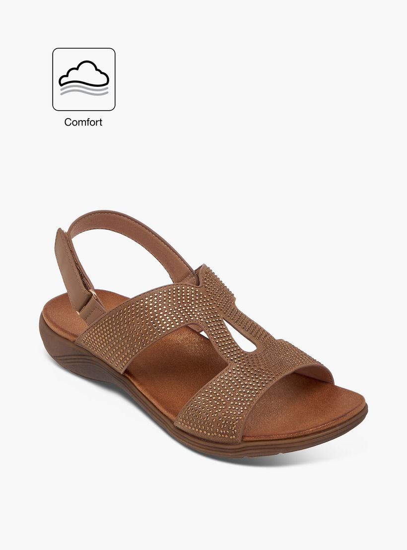 صندل مريح مزين بشريط إغلاق لاصق من لو كونفورت-women-shoes-flats-sandals-image-2