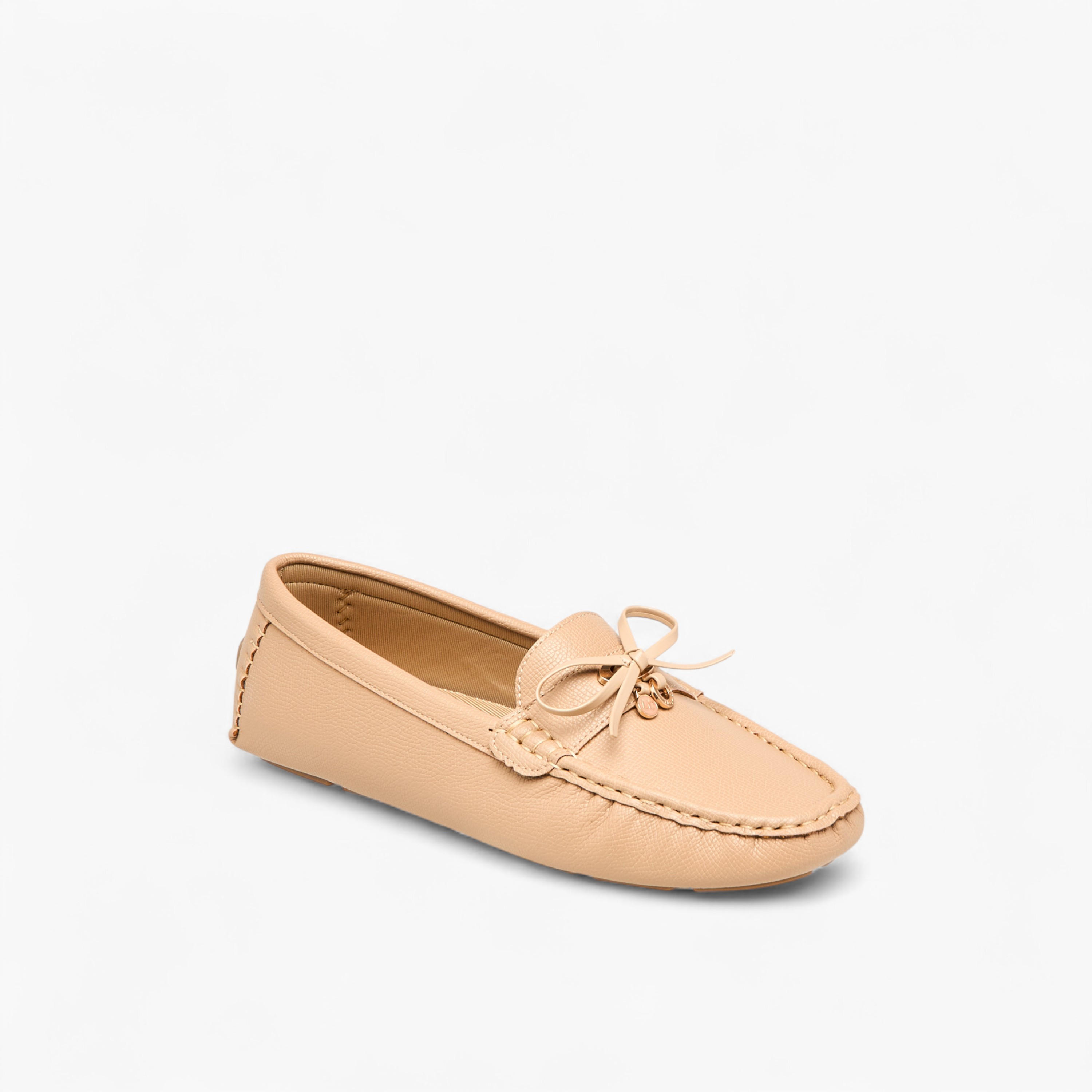 حذاء موكاسين بزينة فيونكة من لو كونفورت-women-shoes-loafersandmoccasins-image-2