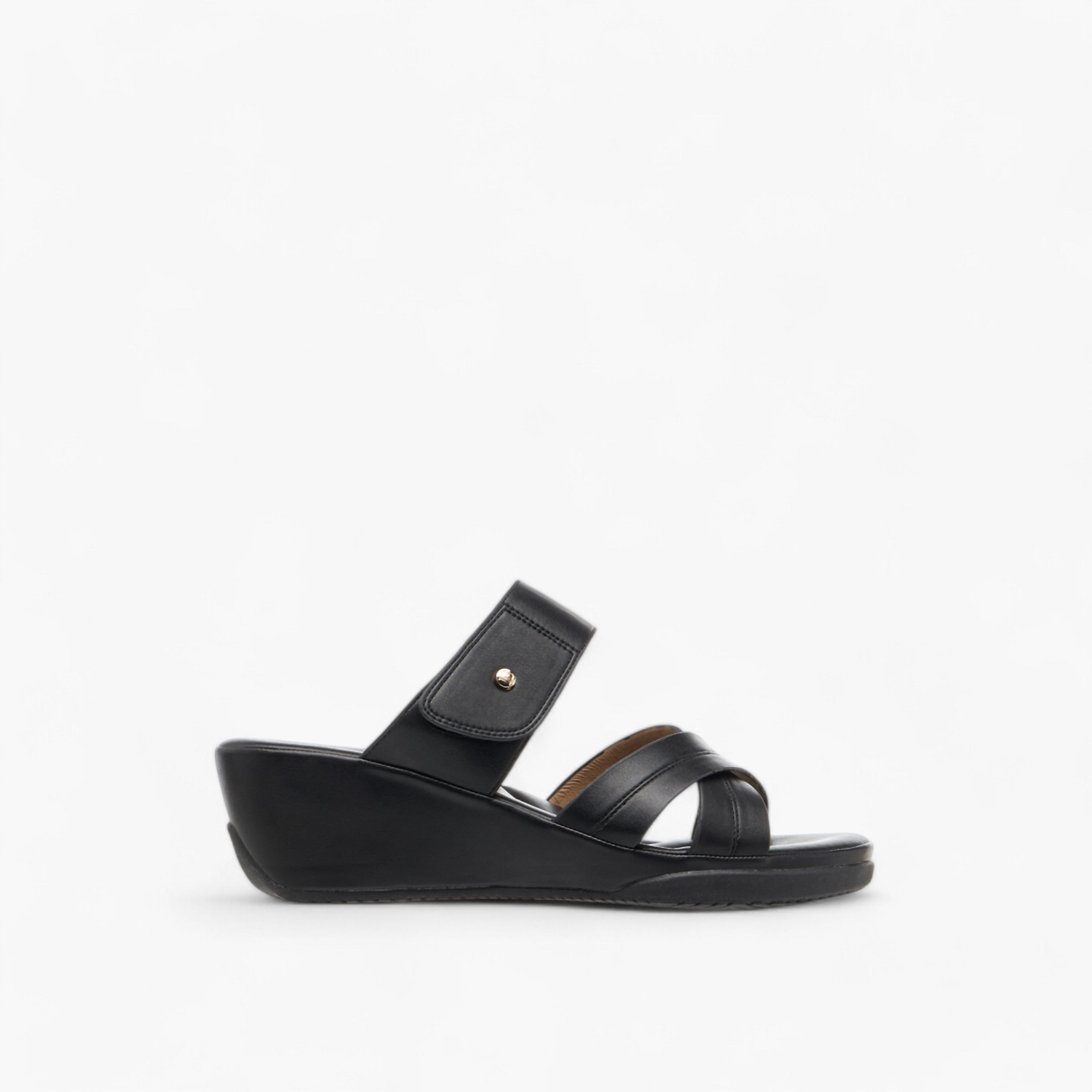 صندل مريح سهل الارتداء بارز الملمس بكعب ويدج من فلورا بيلا-women-shoes-sandals-heeled-image-3