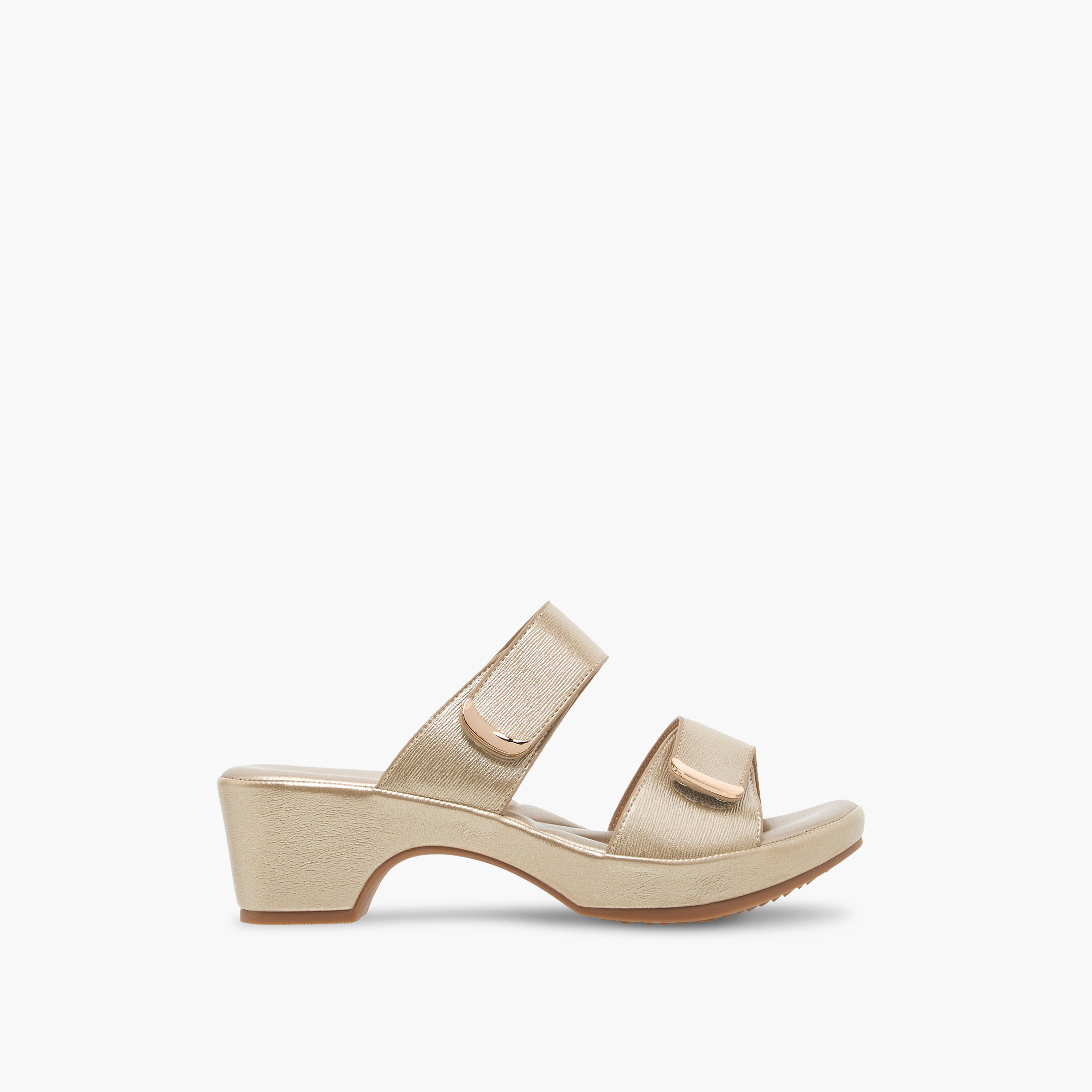 صندل بارز الملمس سهل الارتداء بكعب سميك من فلورا بيلا-women-shoes-sandals-heeled-image-18