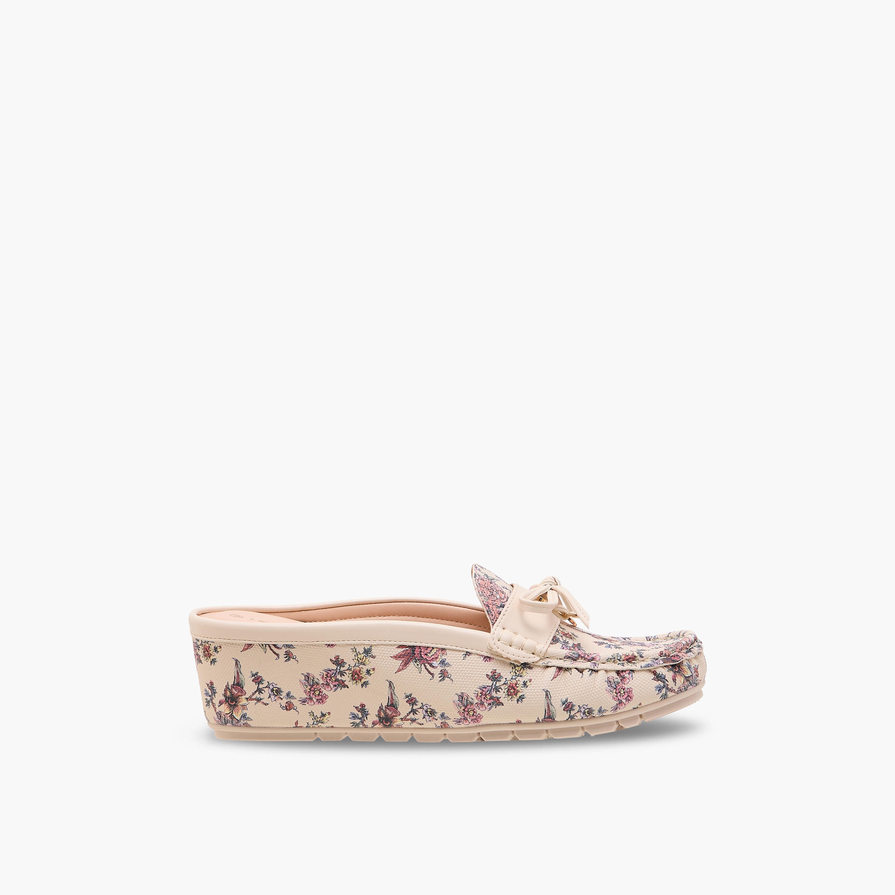 Le Confort Women Wedge Heel Mules-women-shoes-flats-mules-image-3